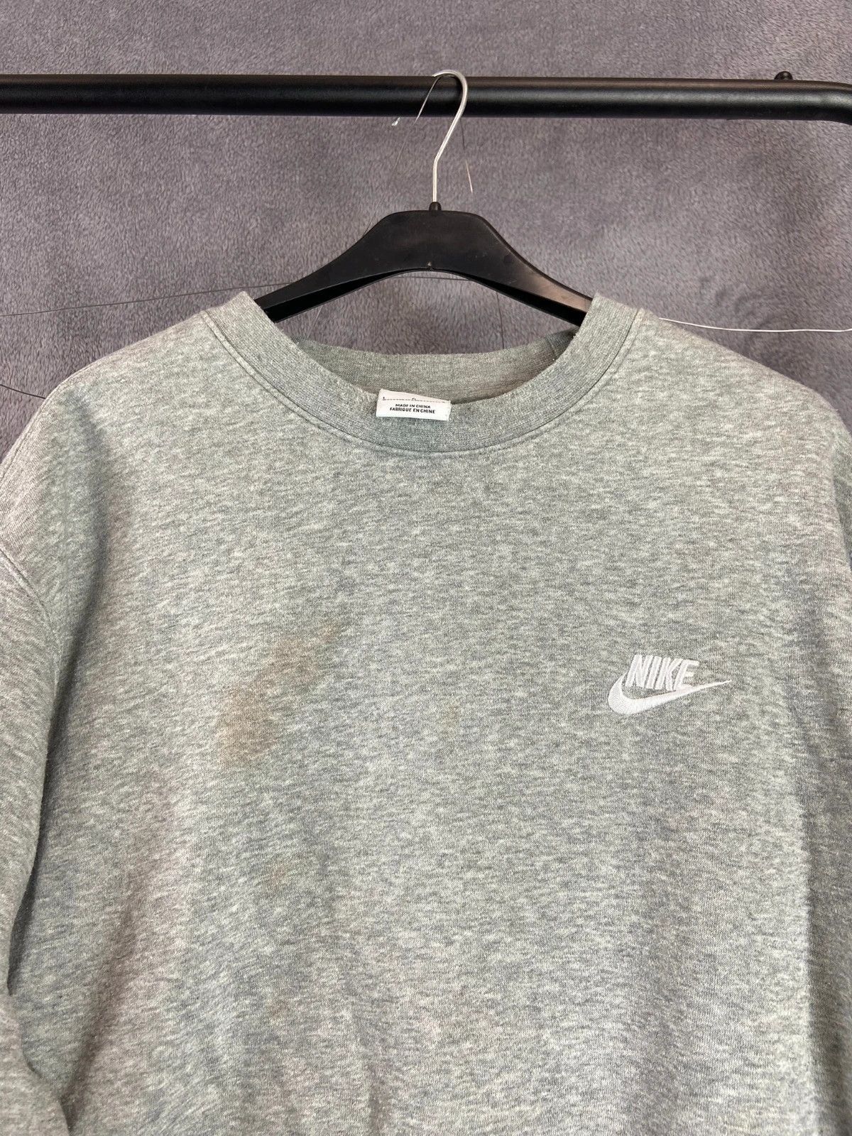 Nike Nike Embroidered Grey Crewneck Sweatshirt L Size US L / EU 52-54 / 3 - 3 Thumbnail