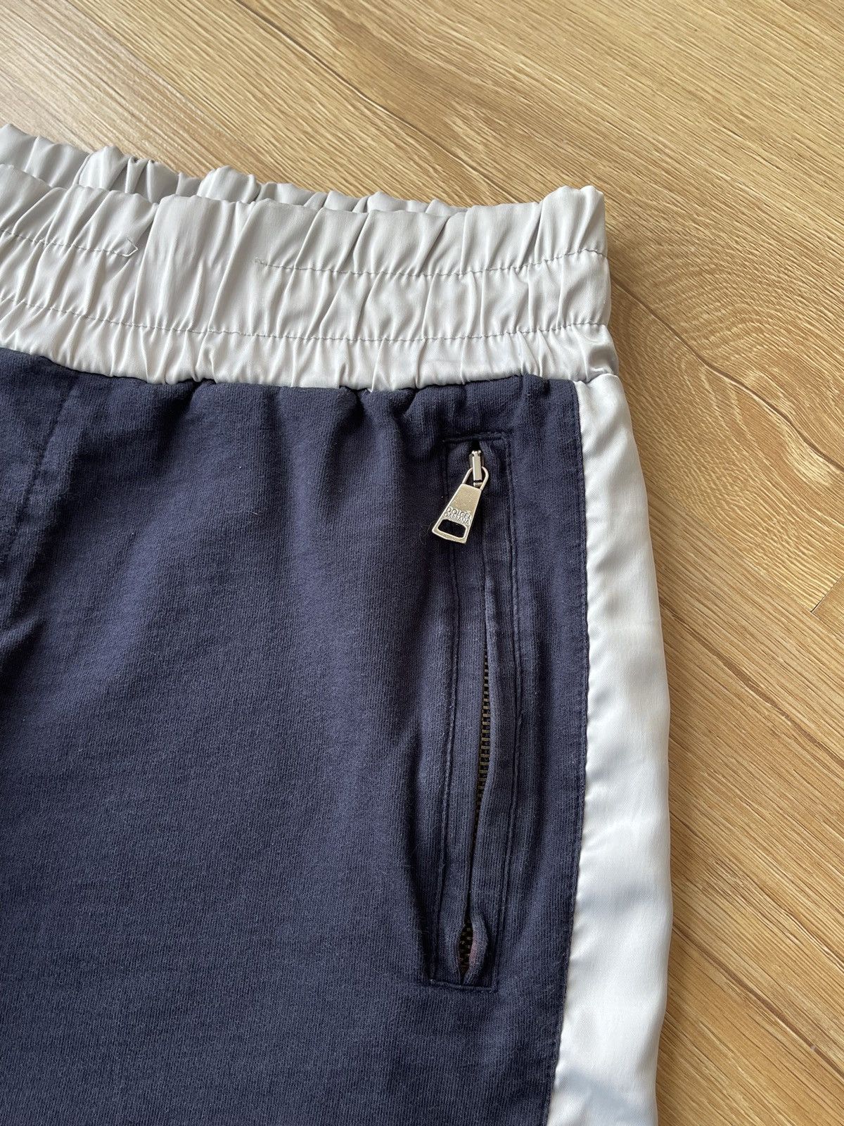 Dolce & Gabbana 90s Dolce Gabbana Stripped Sweatpants Retro Sportswear Y2K Size US 30 / EU 46 - 13 Thumbnail