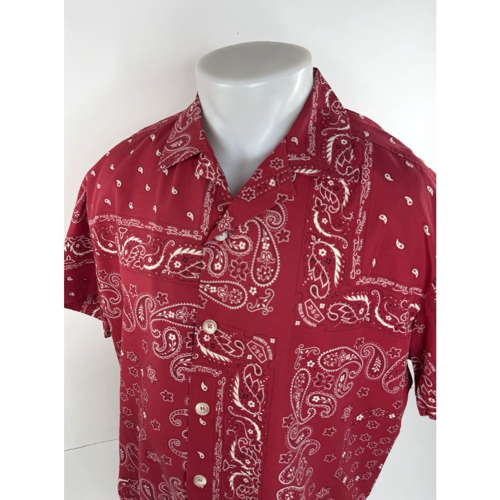Dolce & Gabbana DOLCE&GABBANA Limited Edition Paisley Bandana Style Shirt B14 Red Men Short Sleeve 38 Regular Button-Up Size US M / EU 48-50 / 2 - 2 Thumbnail