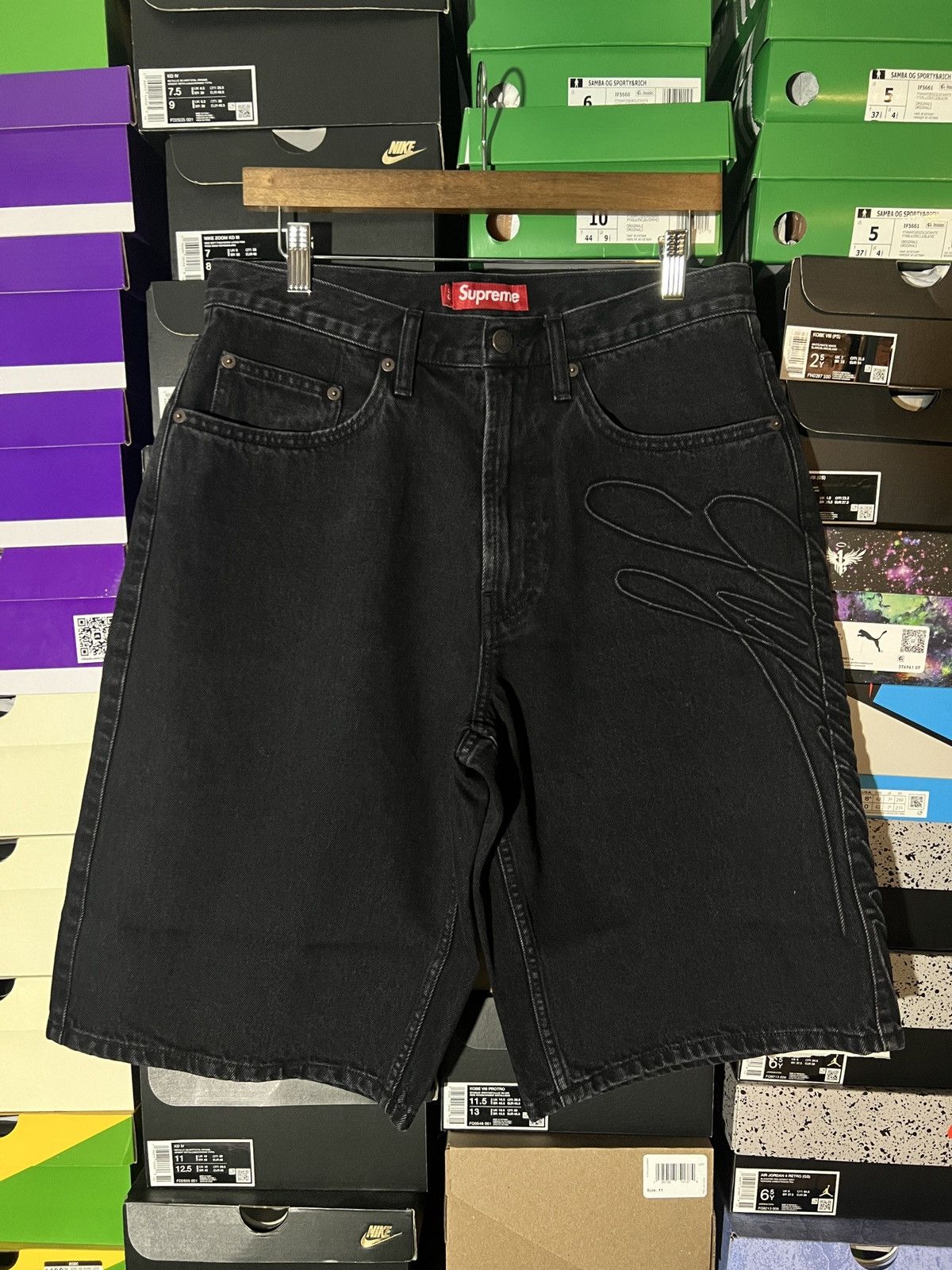 Supreme SUPREME SCRIPT BAGGY DENIM JEAN SHORTS | Grailed