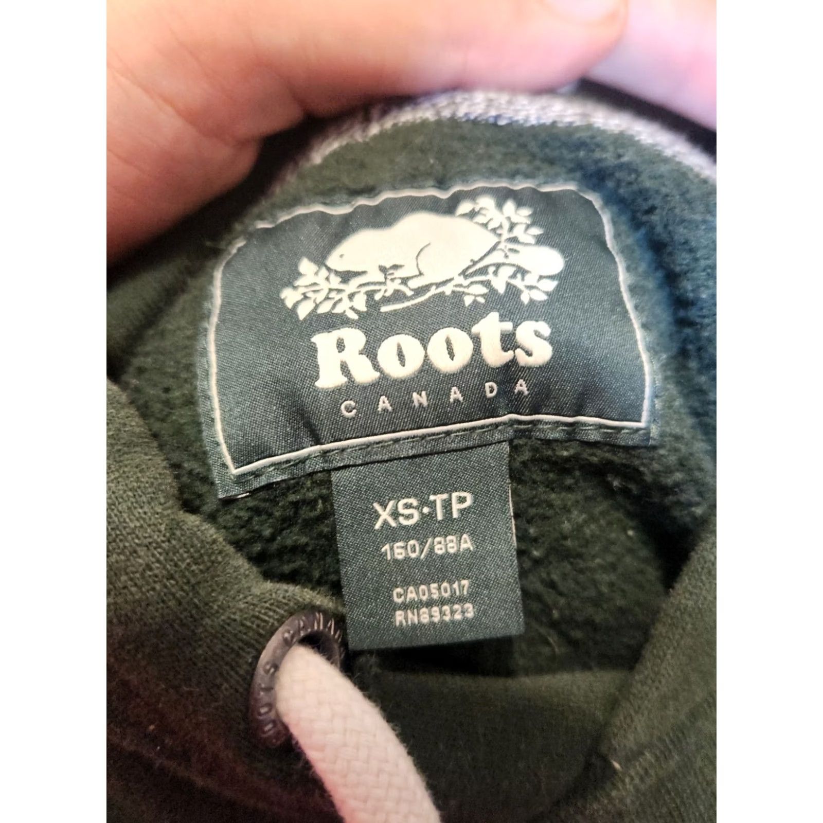 Roots VINTAGE Roots Canada Hoodie XS Embroidered Pullover Sweater Sweatshirt Men Green Logo Accent Pockets Hooded Outdoor Regular Size XS Size US XS / EU 42 / 0 - 2 Thumbnail