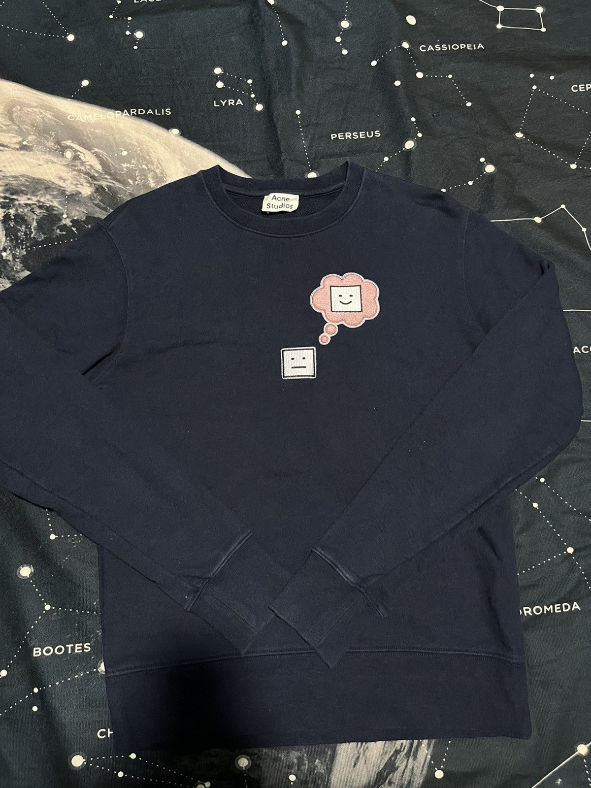 Acne Studios ACNE STUDIOS CASEY EMOJI PAW16 SWEATSHIRT | Grailed