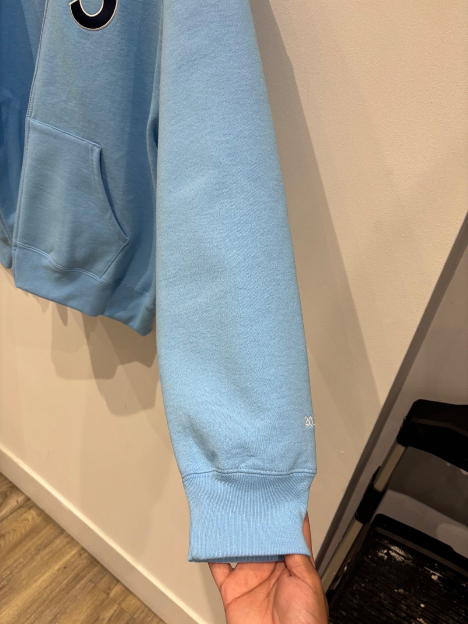 Supreme Supreme Devil S Logo Zip Up Hooded Sweatshirt Light Blue Size US L / EU 52-54 / 3 - 3 Thumbnail