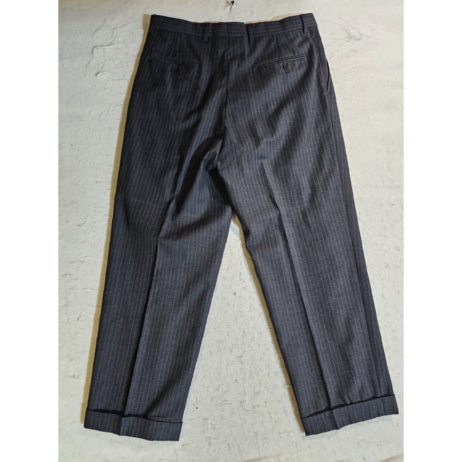 Hart Schaffner Marx VINTAGE Hart Schaffner Marx 1887 Collection Pin Striped 2 Pc Suit Sz 42 R 34x30 Charcoal Gray Wool Size 42R - 5 Thumbnail