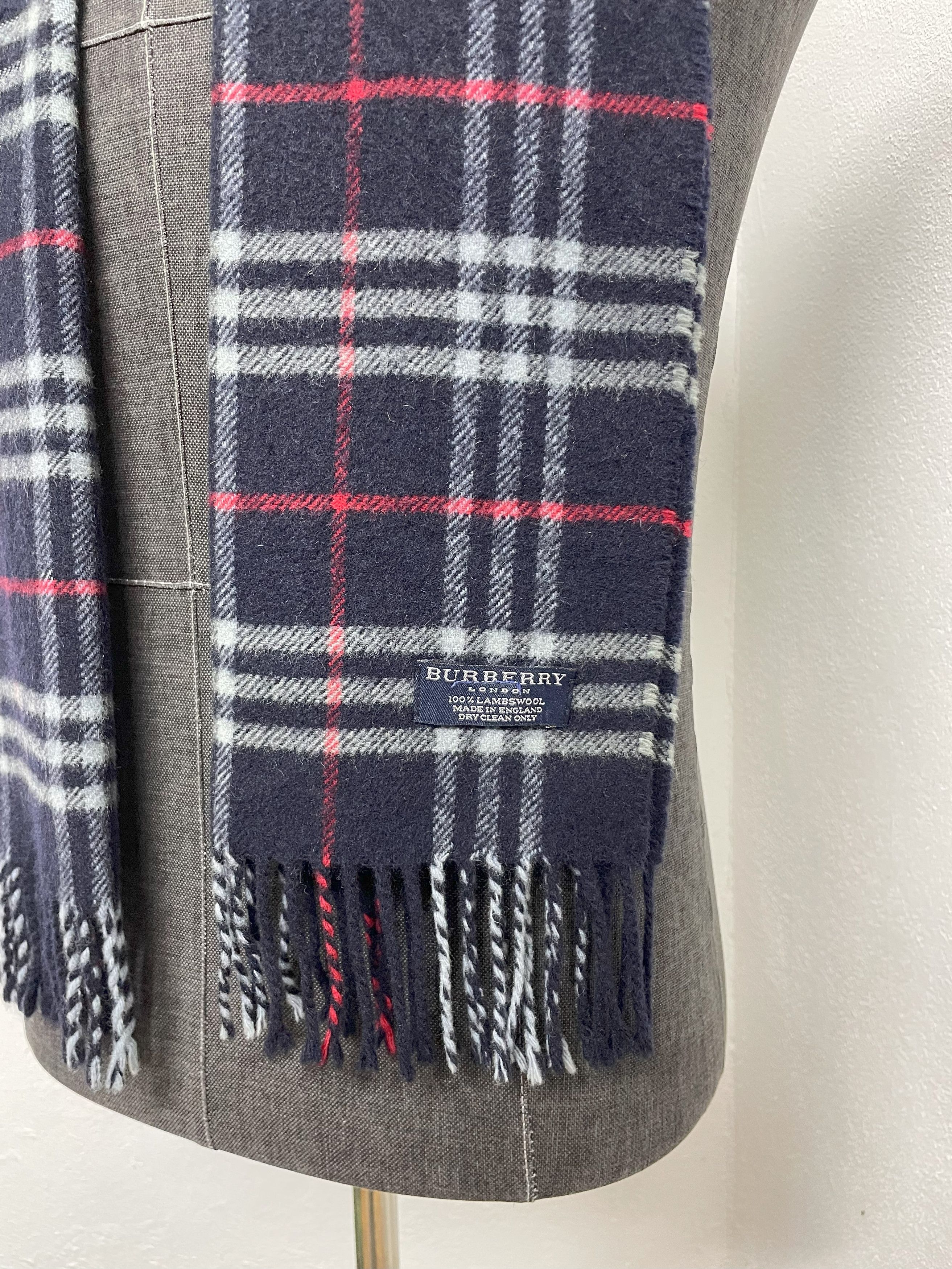 Burberry Burberry Scarf / Muffler - 6162 Size ONE SIZE - 4 Thumbnail