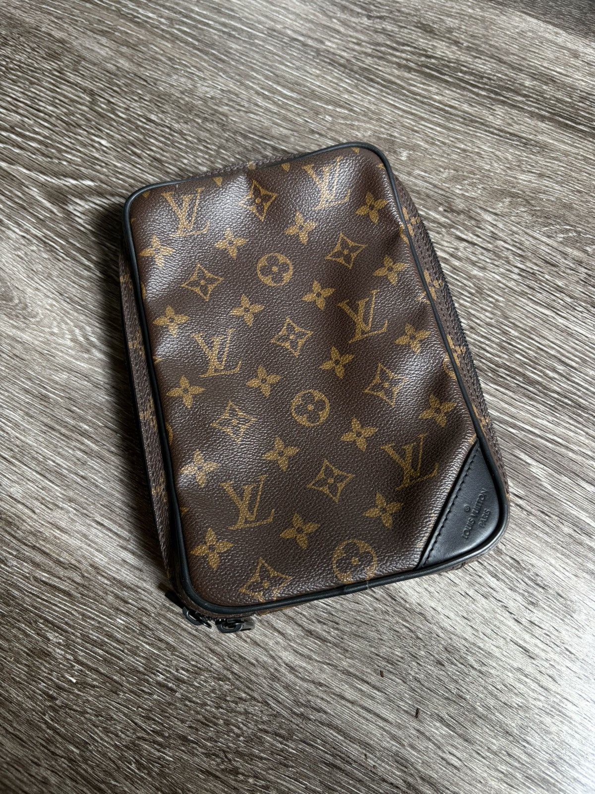 Louis Vuitton Louis Vuitton Monogram Solar Ray Utility Bag Size ONE SIZE - 1 Thumbnail