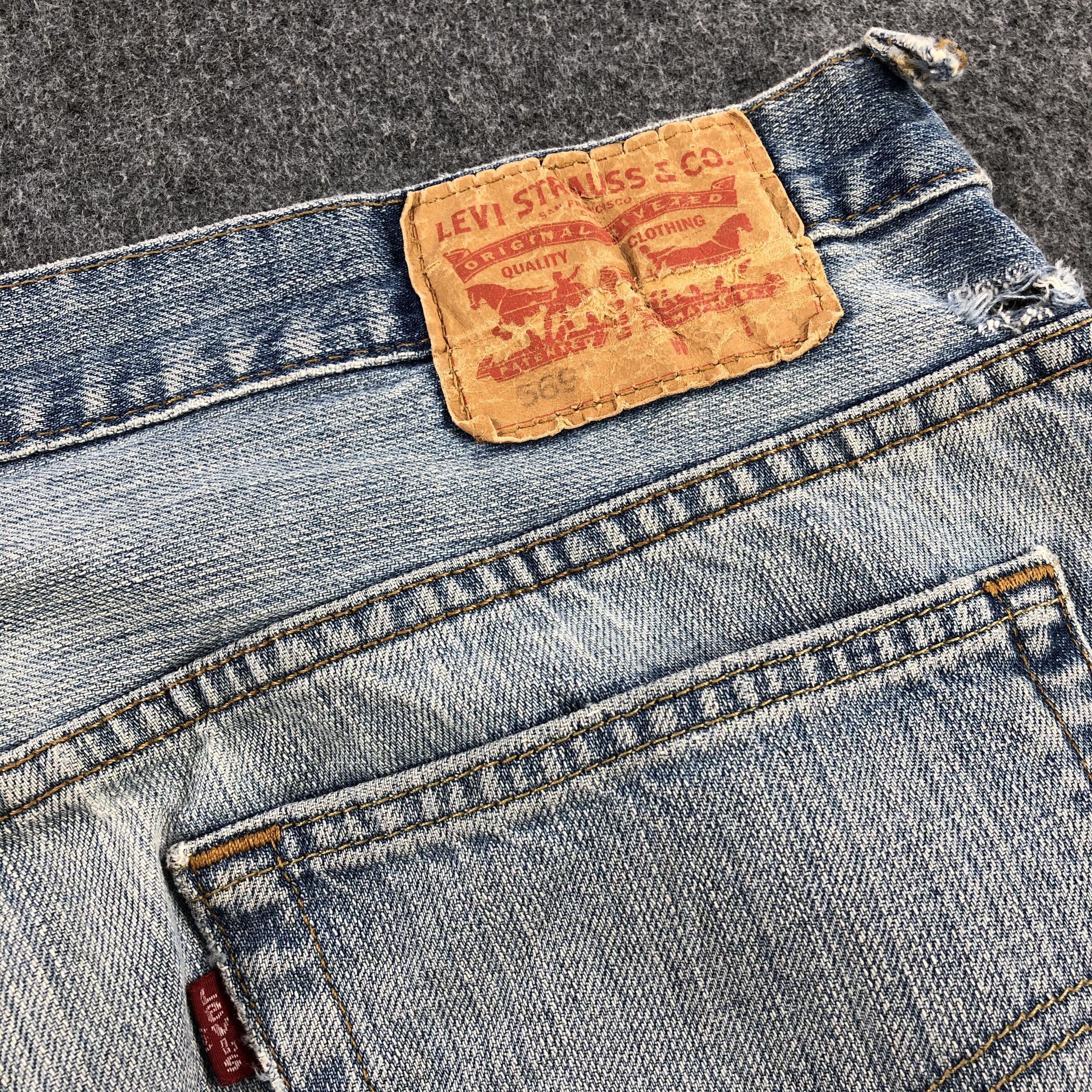 Levi's × Vintage Vintage Light Wash Levis 569 Jeans-JM1856 Size US 37 - 6 Thumbnail