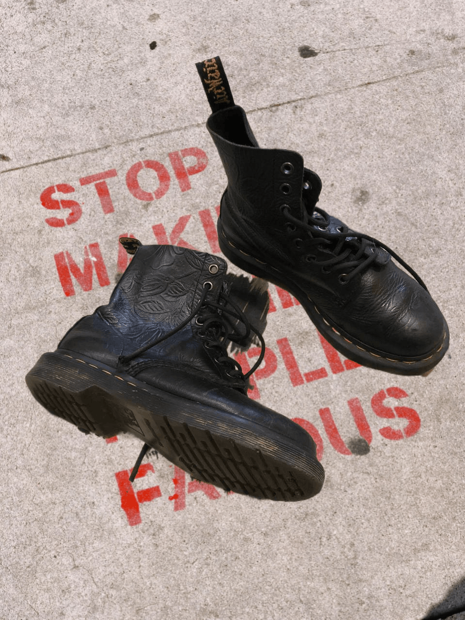 Dr. Martens Dr. Marten Boots Size US 5 / EU 37 - 1 Thumbnail