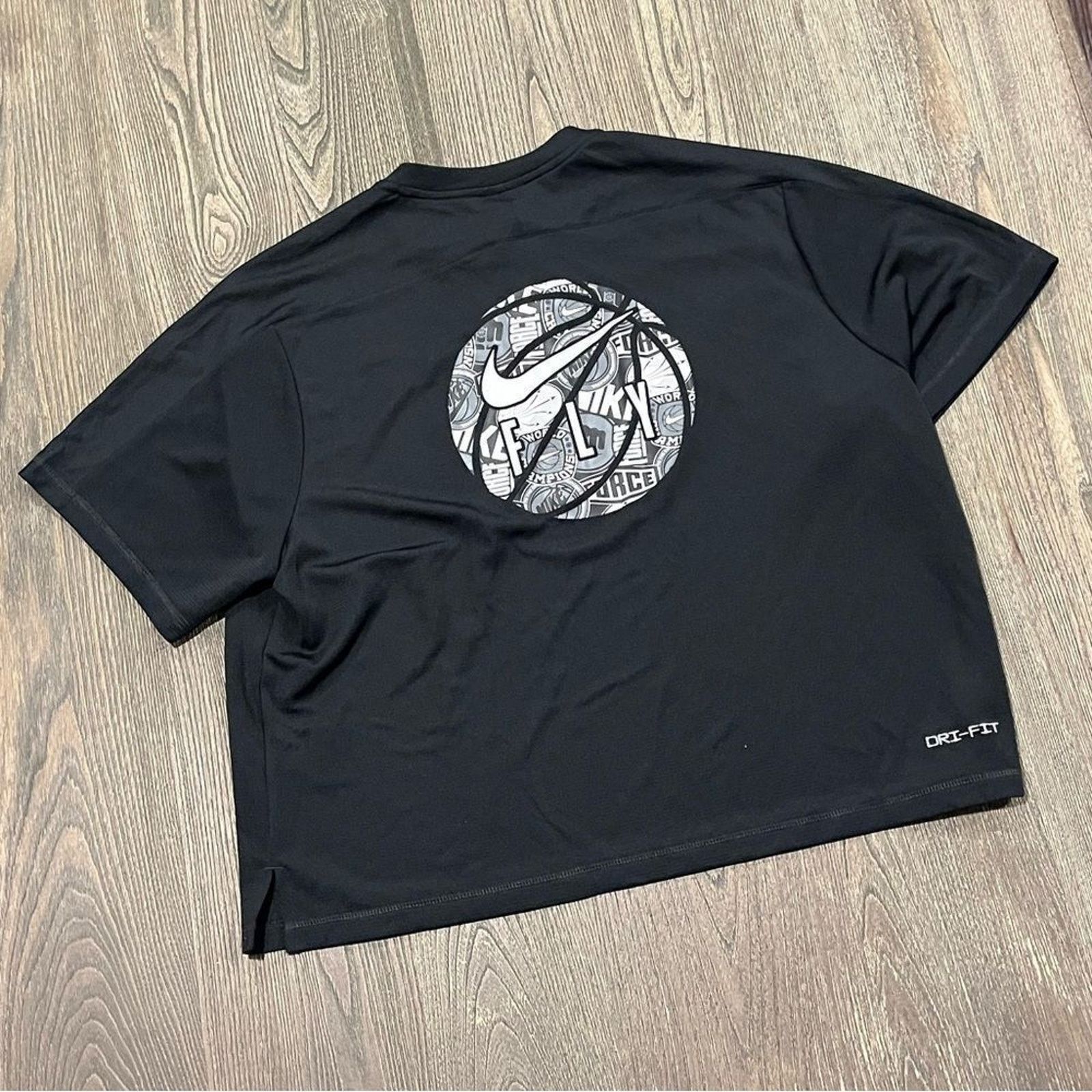 Nike NWT Nike Dri-FIT Warmup T-Shirt Short Sleeve Cropped M Size M / US 6-8 / IT 42-44 - 7 Thumbnail