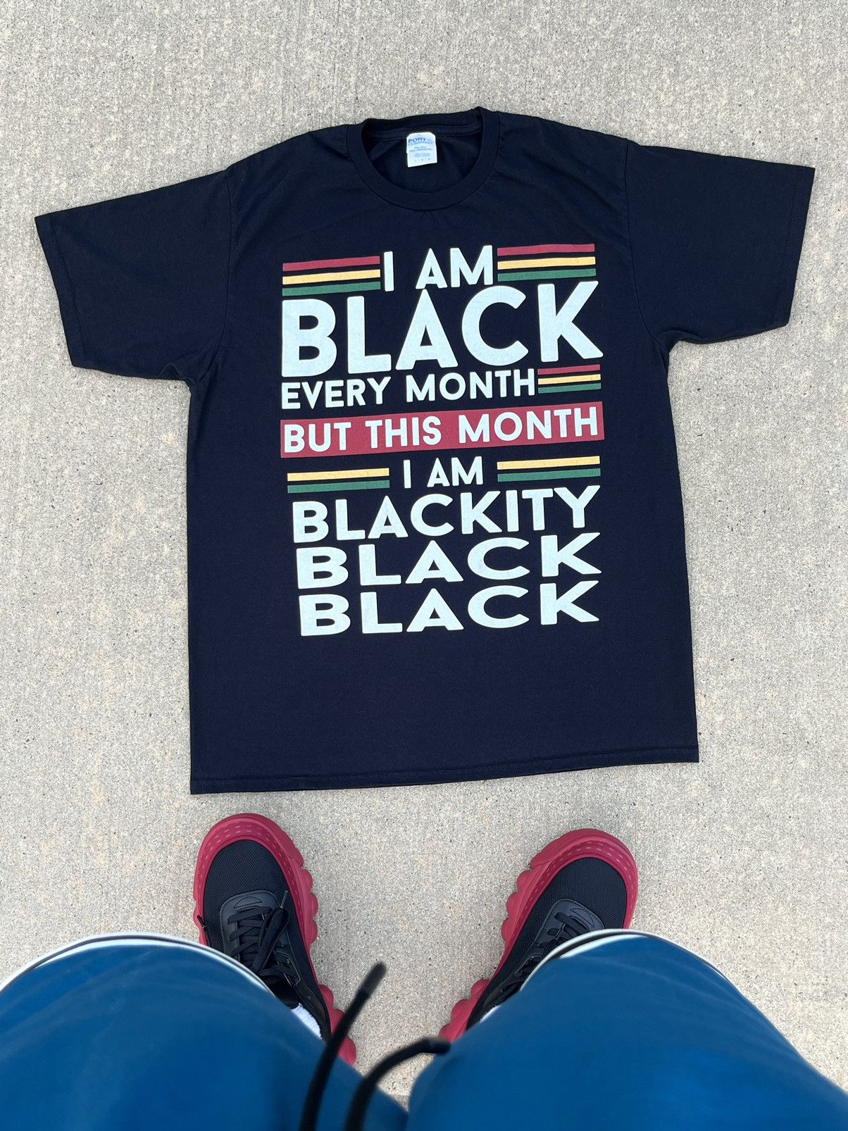 Other CRAZY VINTAGE ADULT HUMOR “I AM BLACK EVERY MONTH” T-SHIRT Size US L / EU 52-54 / 3 - 1 Thumbnail