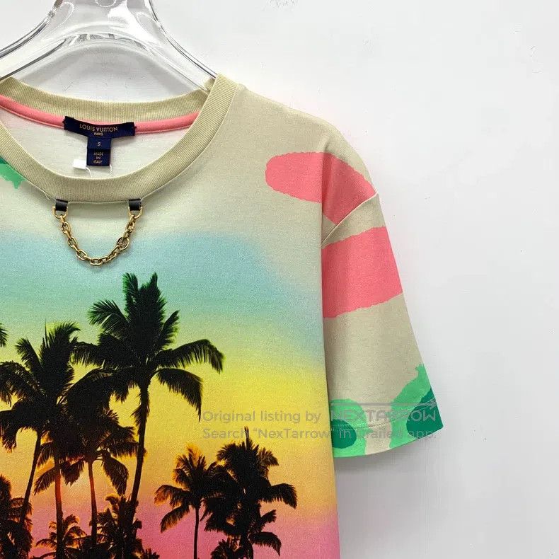 Louis Vuitton Louis Vuitton 22 colored palm tree printed cotton crew nec Size US S / EU 44-46 / 1 - 3 Thumbnail