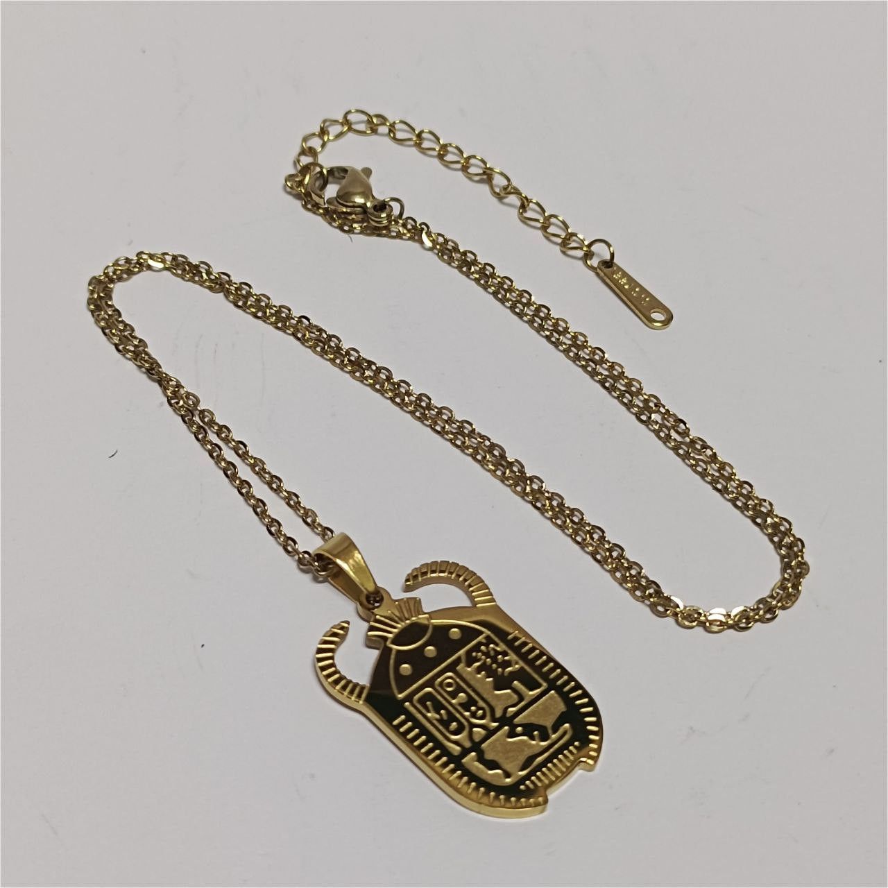 Other Gold-plated scarab pendant hieroglyphs Egyptian style Size ONE SIZE - 4 Thumbnail