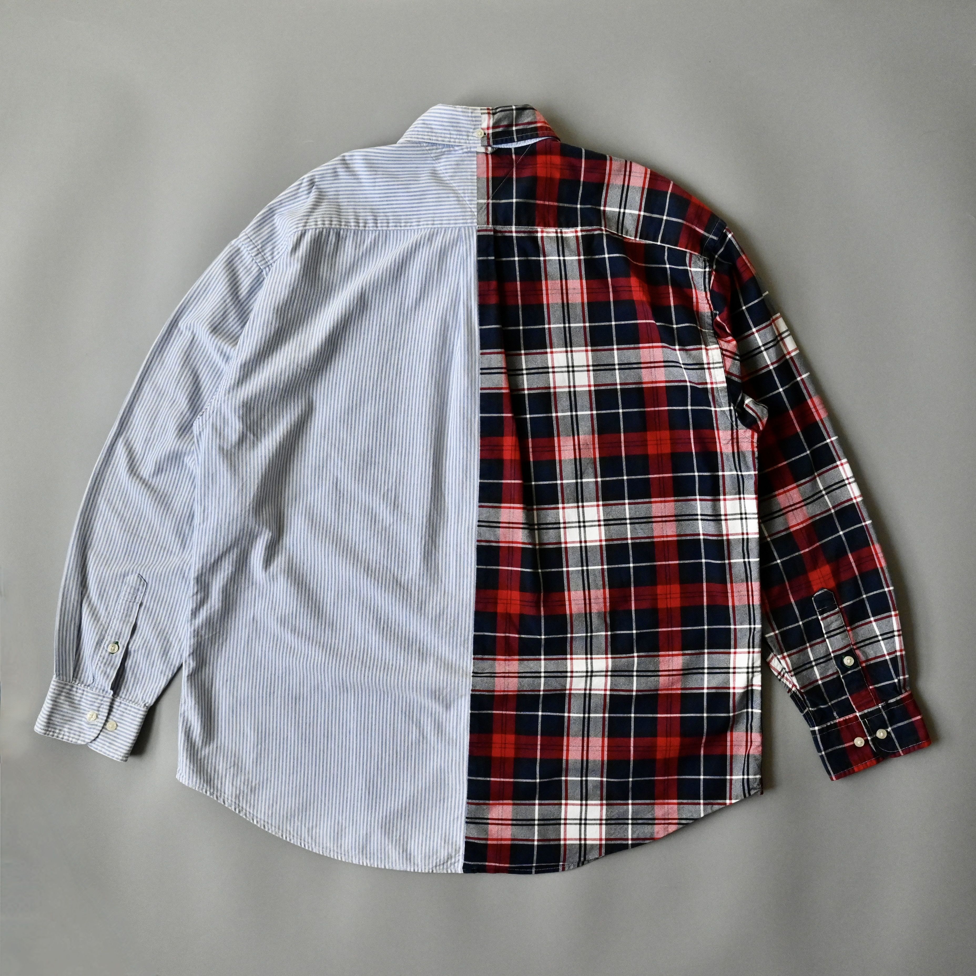Tommy Hilfiger 2000s Tommy Hilfiger "two face" BD shirt, crazy pattern Size US XL / EU 56 / 4 - 3 Thumbnail
