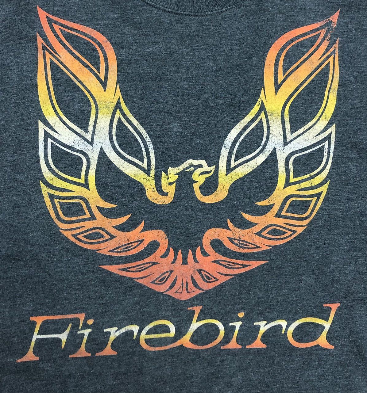 Vintage Vintage General Motors Retro Pontiac Firebird Logo T-Shirt Size US L / EU 52-54 / 3 - 3 Thumbnail