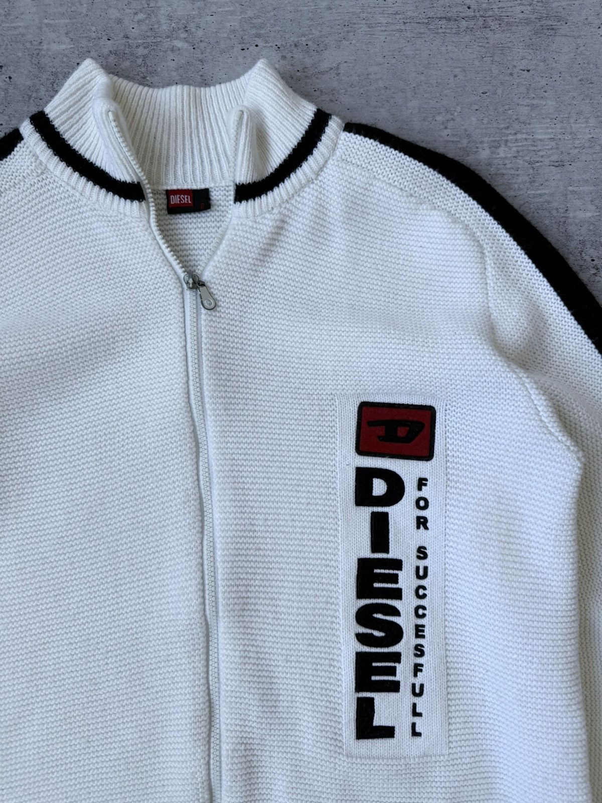 Diesel × Japanese Brand × Vintage Diesel Vintage Big Logo Full Zip Y2K Sweater Size US L / EU 52-54 / 3 - 7 Thumbnail