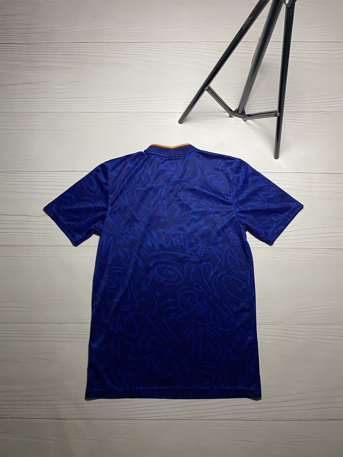 Adidas Adidas Real Madrid 2021/22 away football y2k t shirt soccer Size US S / EU 44-46 / 1 - 2 Thumbnail