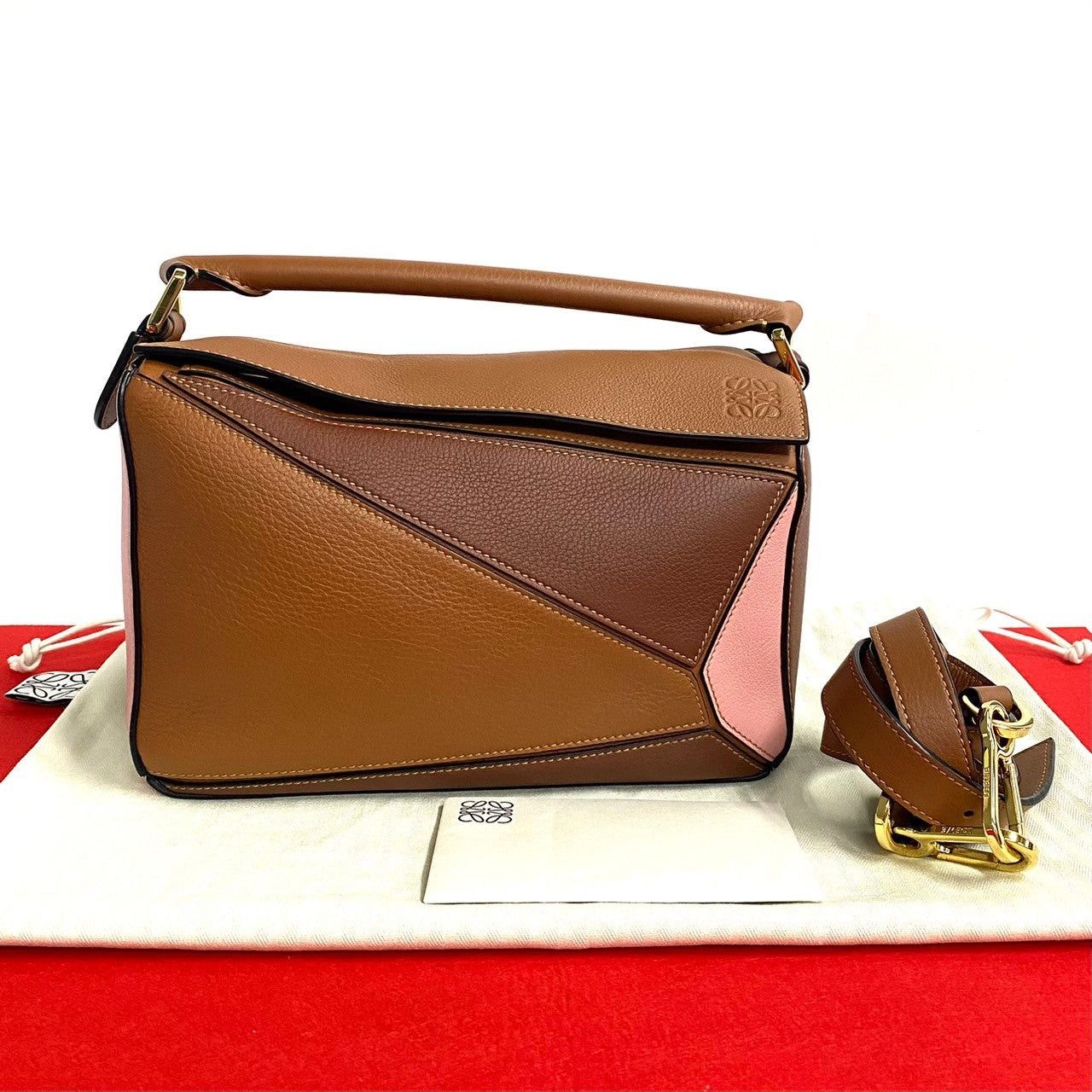 Loewe Loewe Shoulder Bag Pink Leather Size ONE SIZE - 1 Thumbnail