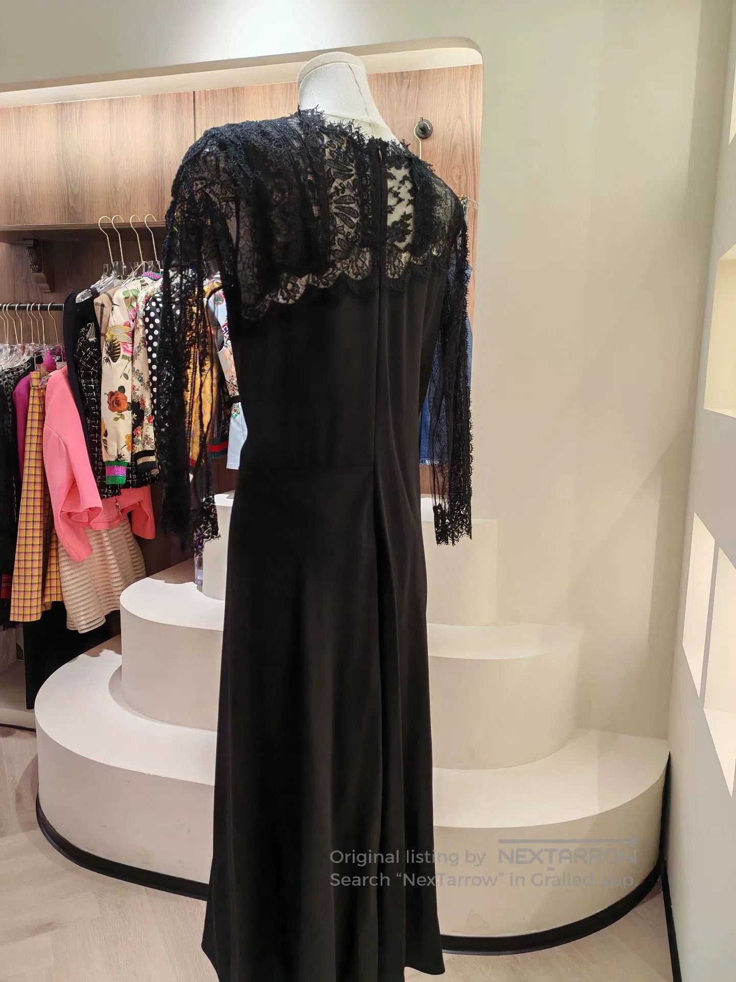 Ermanno Scervino Ermanno Scervino Classic Lace Dress. Size M / US 6-8 / IT 42-44 - 2 Thumbnail