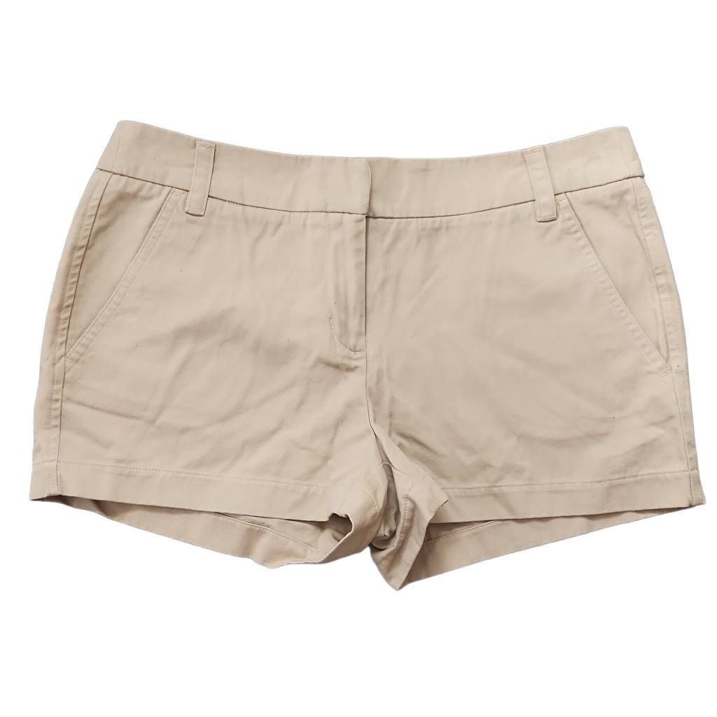 Forever 21 Forever 21 Women's Size 8 Khaki Chino Flat Front Shorts Size 30" / US 8 / IT 44 - 1 Thumbnail