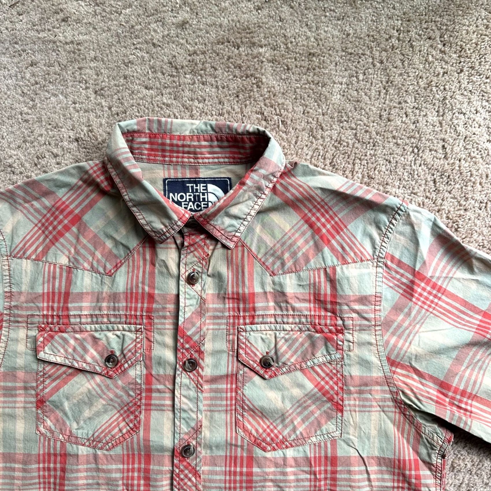 The North Face North Face Shirt Mens Medium Button Up Short Sleeve Red Plaid Point Collar Size US M / EU 48-50 / 2 - 4 Thumbnail