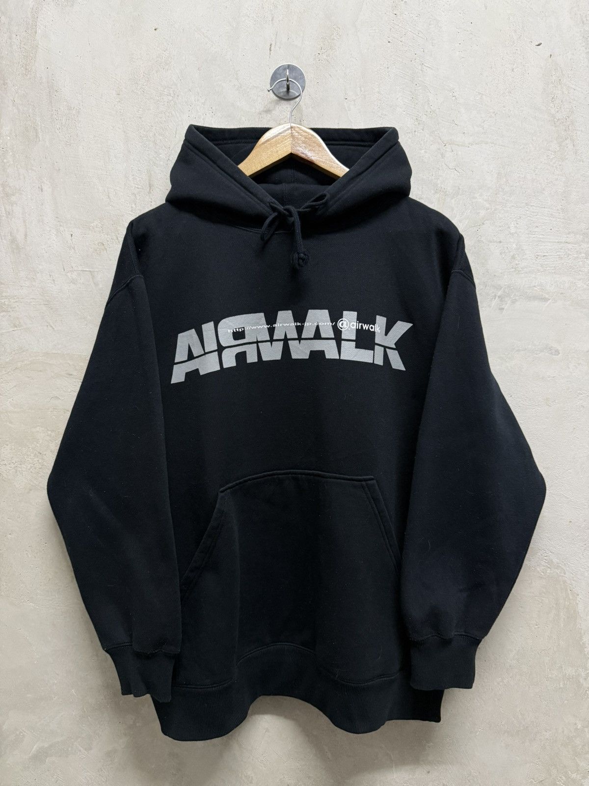 Airwalk 2000s Airwalk Big Spell Out Hoodie Size US XXL / EU 58 / 5 - 1 Thumbnail