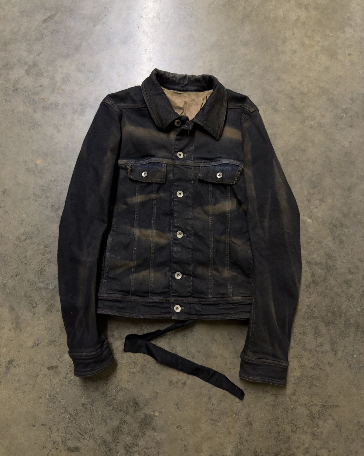 Rick Owens Rick Owens FW23 ‘Luxor’ Mud Washed Trucker Jacket Size US M / EU 48-50 / 2 - 1 Thumbnail