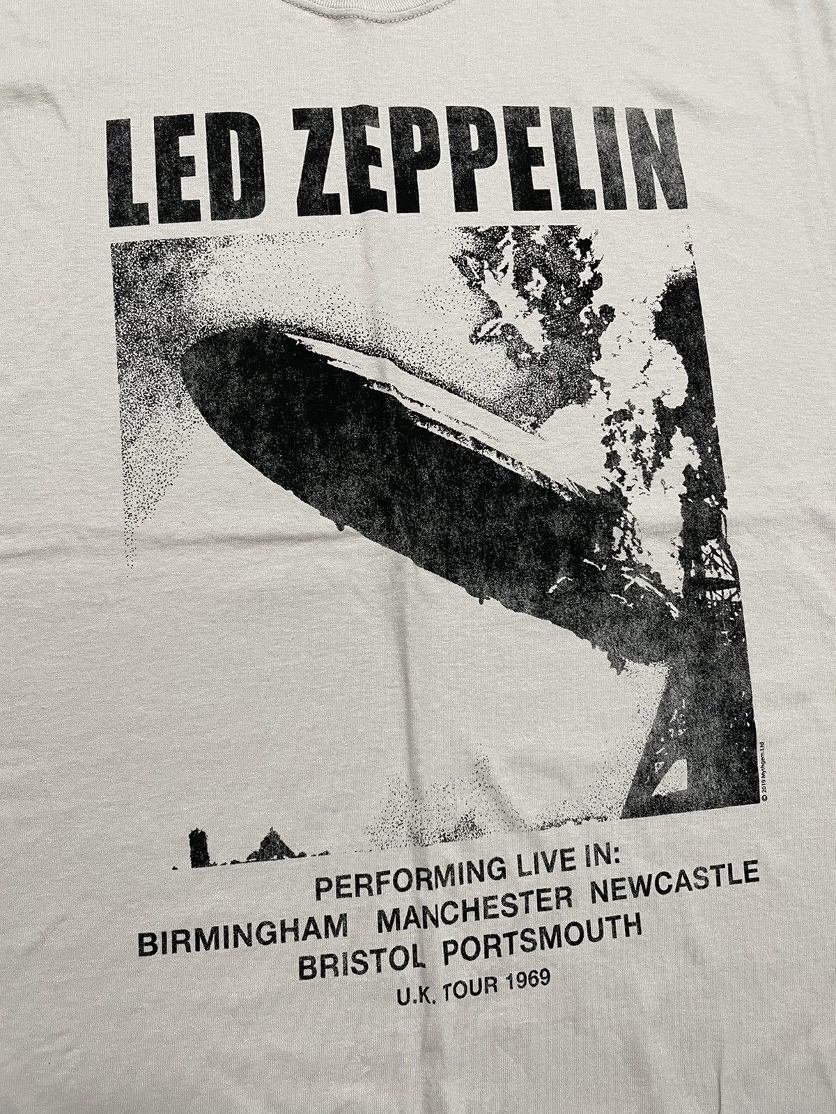 Led Zeppelin Vintage Style Led Zeppelin 1969 UK Tour 2019 Remake T Shirt Size US L / EU 52-54 / 3 - 4 Thumbnail