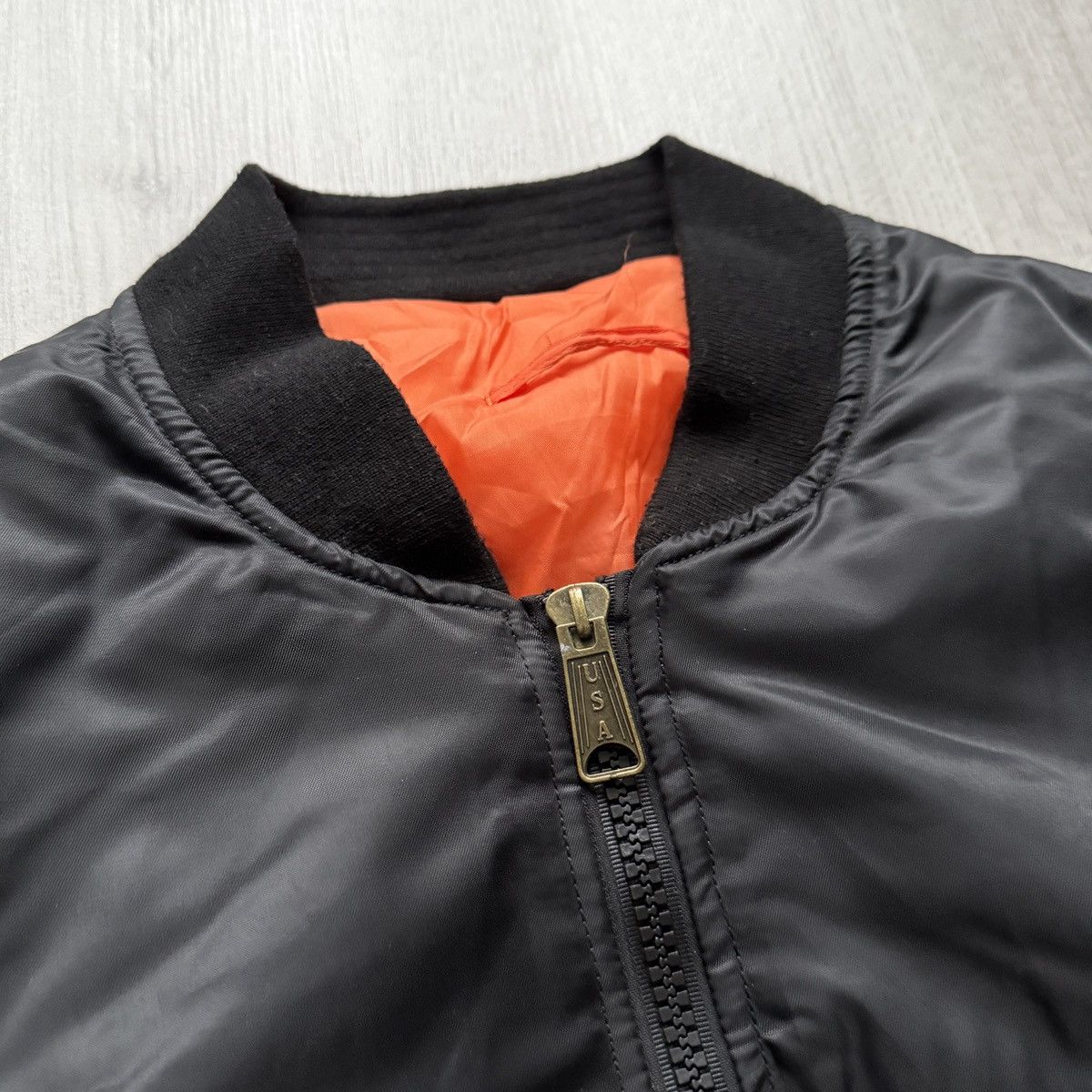 Vintage Military USAF Pilot Flyers MA-1 Bomber Padded Nylon Jacket Size US M / EU 48-50 / 2 - 3 Thumbnail