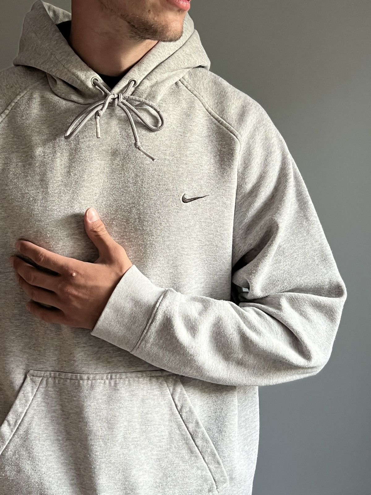 Vintage Vintage 90’s Nike Swoosh Oversized Hoodie Size US L / EU 52-54 / 3 - 8 Thumbnail