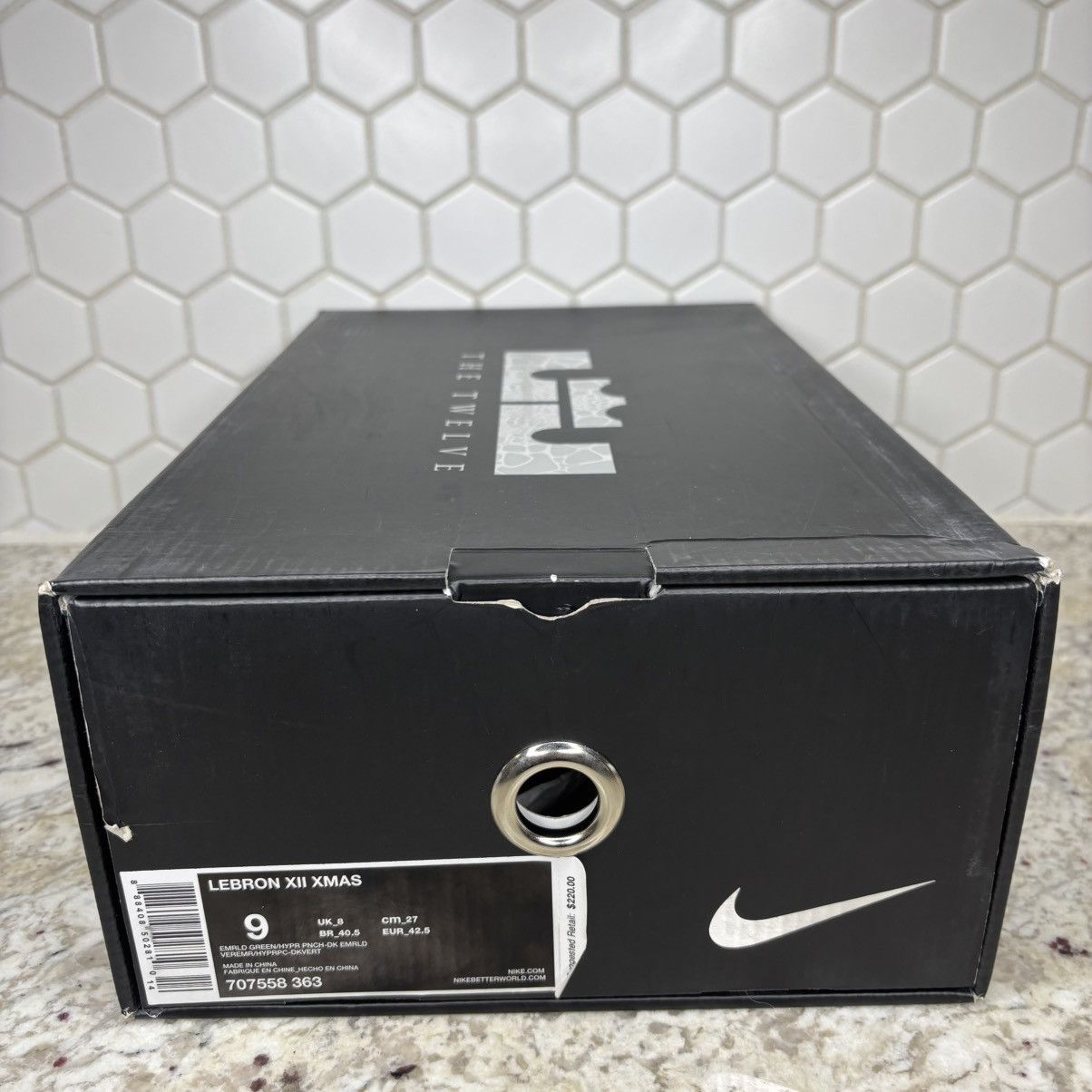 Nike Size 9 - Nike LeBron 12 Xmas Akron Birch Worn OG All Size US 9 / EU 42 - 21 Thumbnail