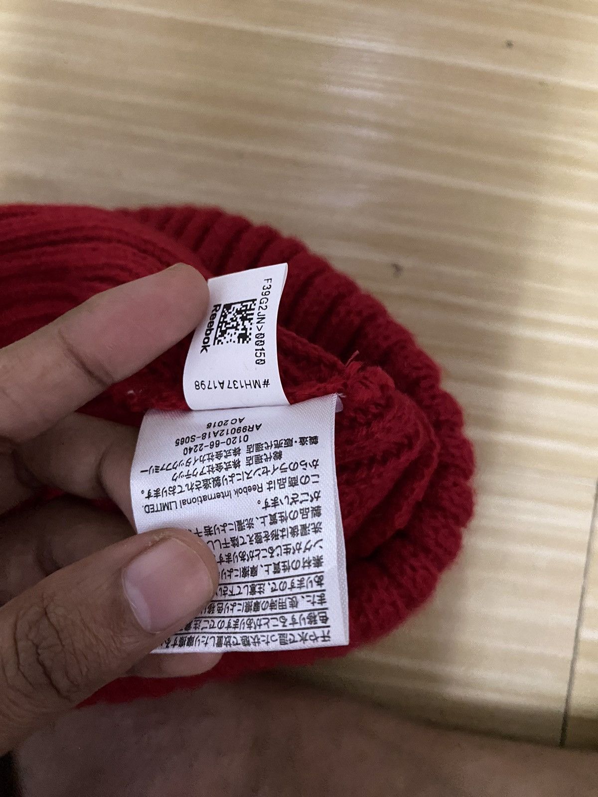 Reebok × Vintage Vintage Reebok Spellout Beanie Hat Size ONE SIZE - 6 Thumbnail