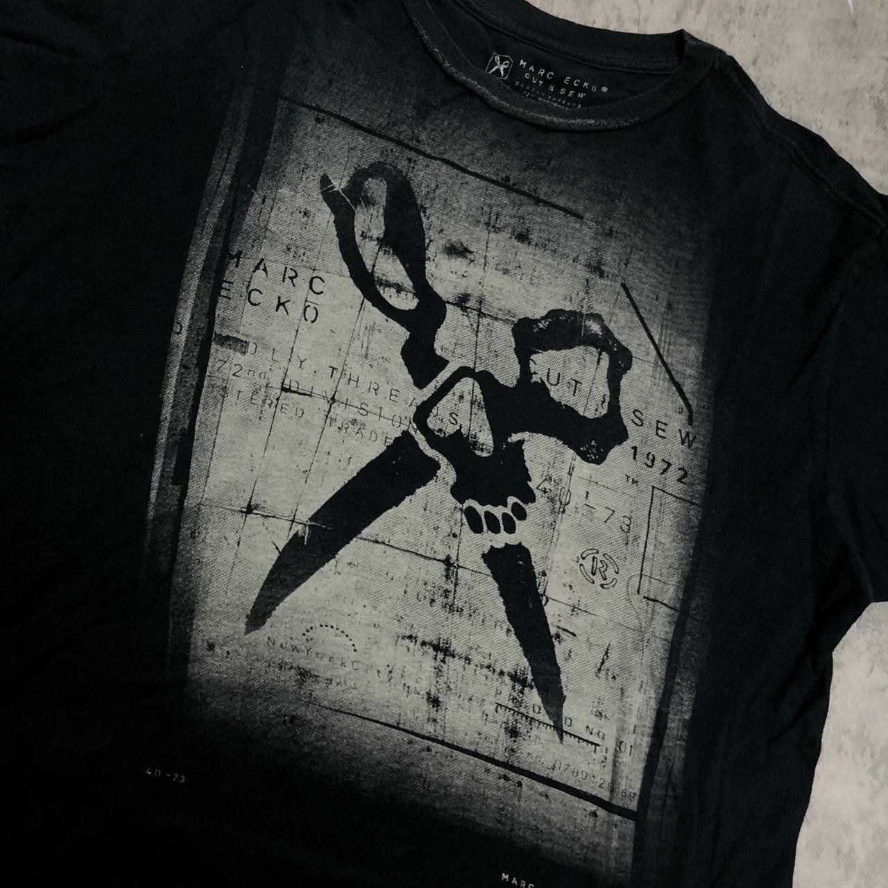 Ecko Unltd. Black Marc Ecko graphic tee with large scissors print Size US L / EU 52-54 / 3 - 2 Thumbnail