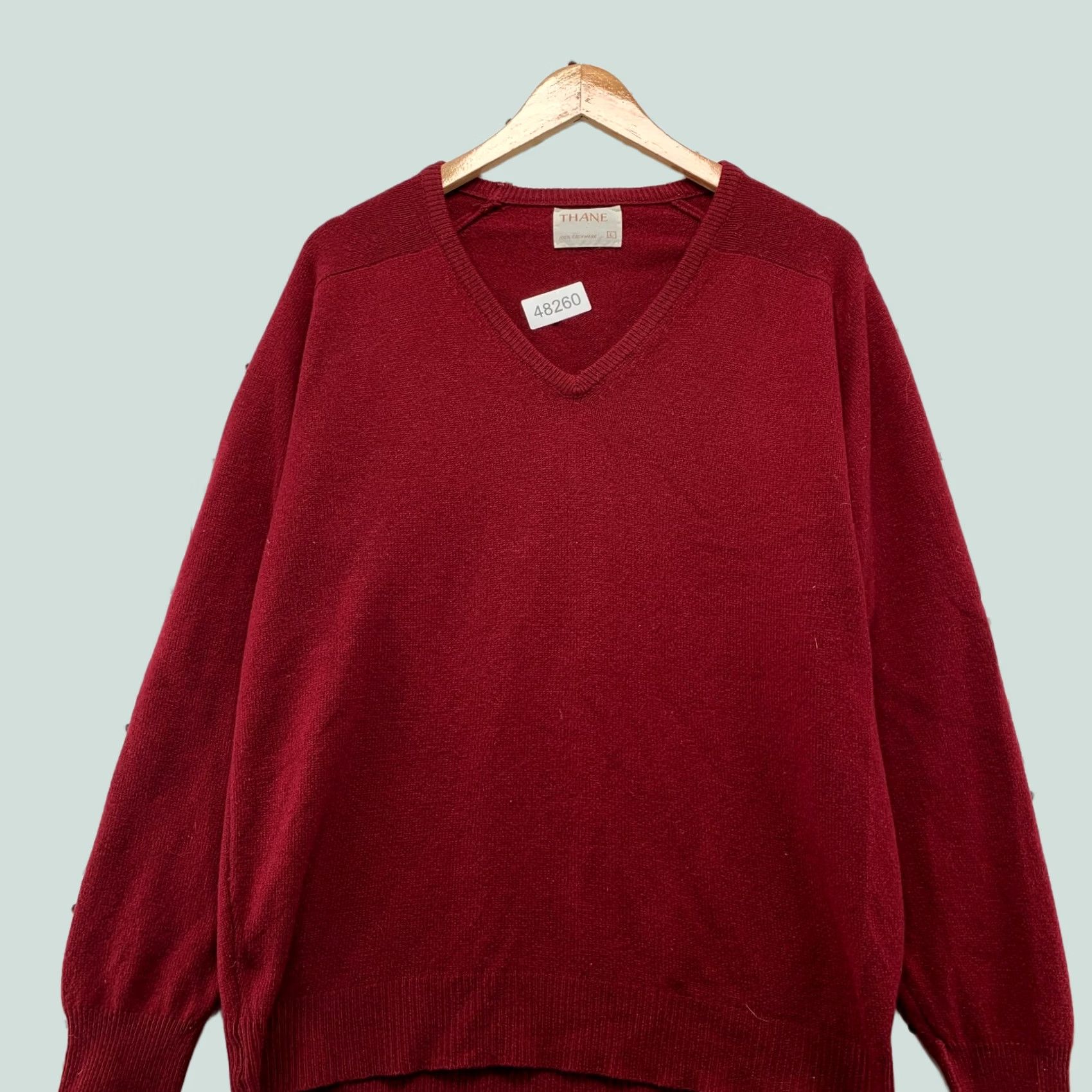 Vintage Thane Sweater Mens Large Red V-Neck 100% Cashmere Vintage Pullover Winter Long Sleeve Shirt Size US L / EU 52-54 / 3 - 1 Thumbnail