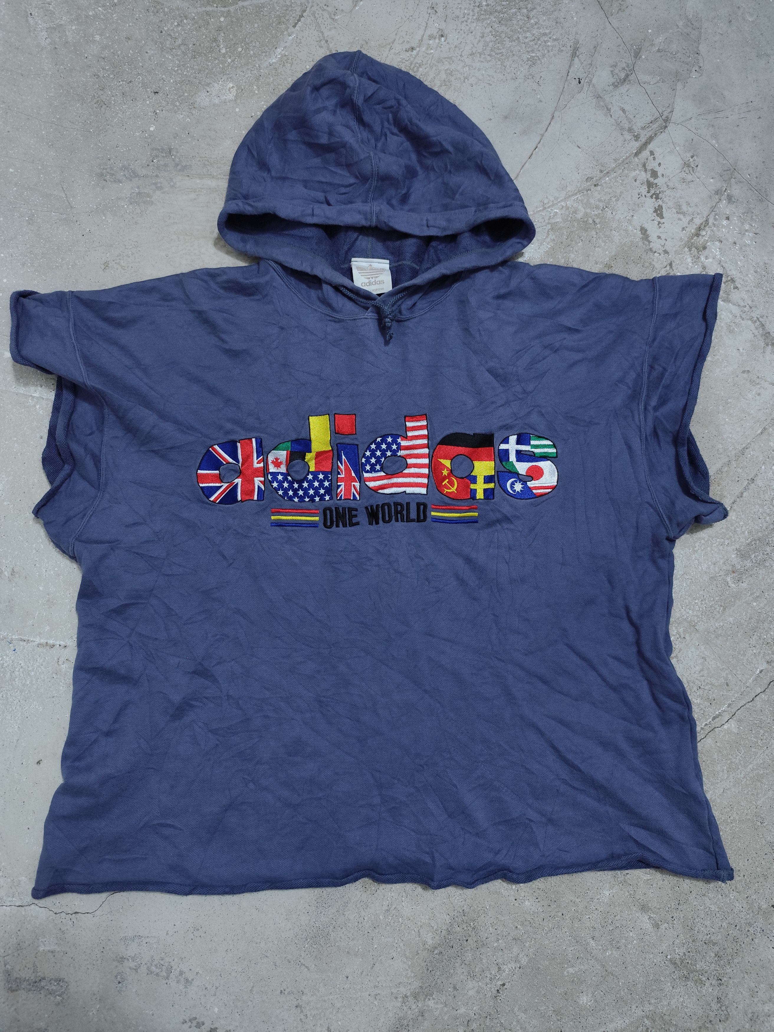 Adidas Vintage 90s Adidas embroidery country flag Size US M / EU 48-50 / 2 - 1 Thumbnail