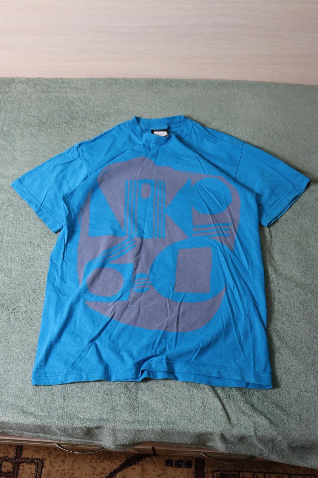 Nike Nike 6.0 Y2K Blue Graphic Tee Vintage 2000s Rare Streetwear Size US M / EU 48-50 / 2 - 3 Thumbnail
