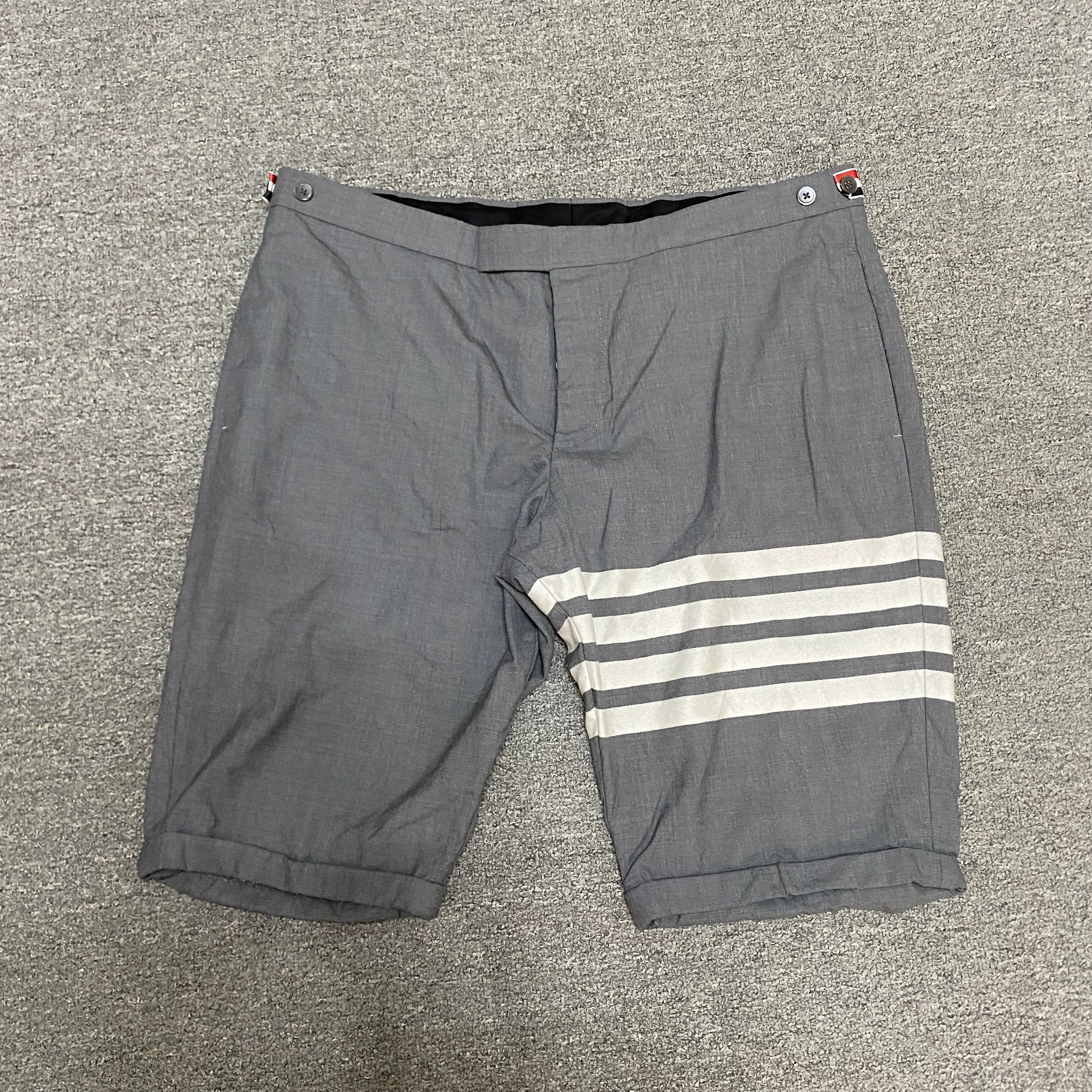 Thom Browne Thom Browne TB Shorts Size US 30 / EU 46 - 1 Thumbnail