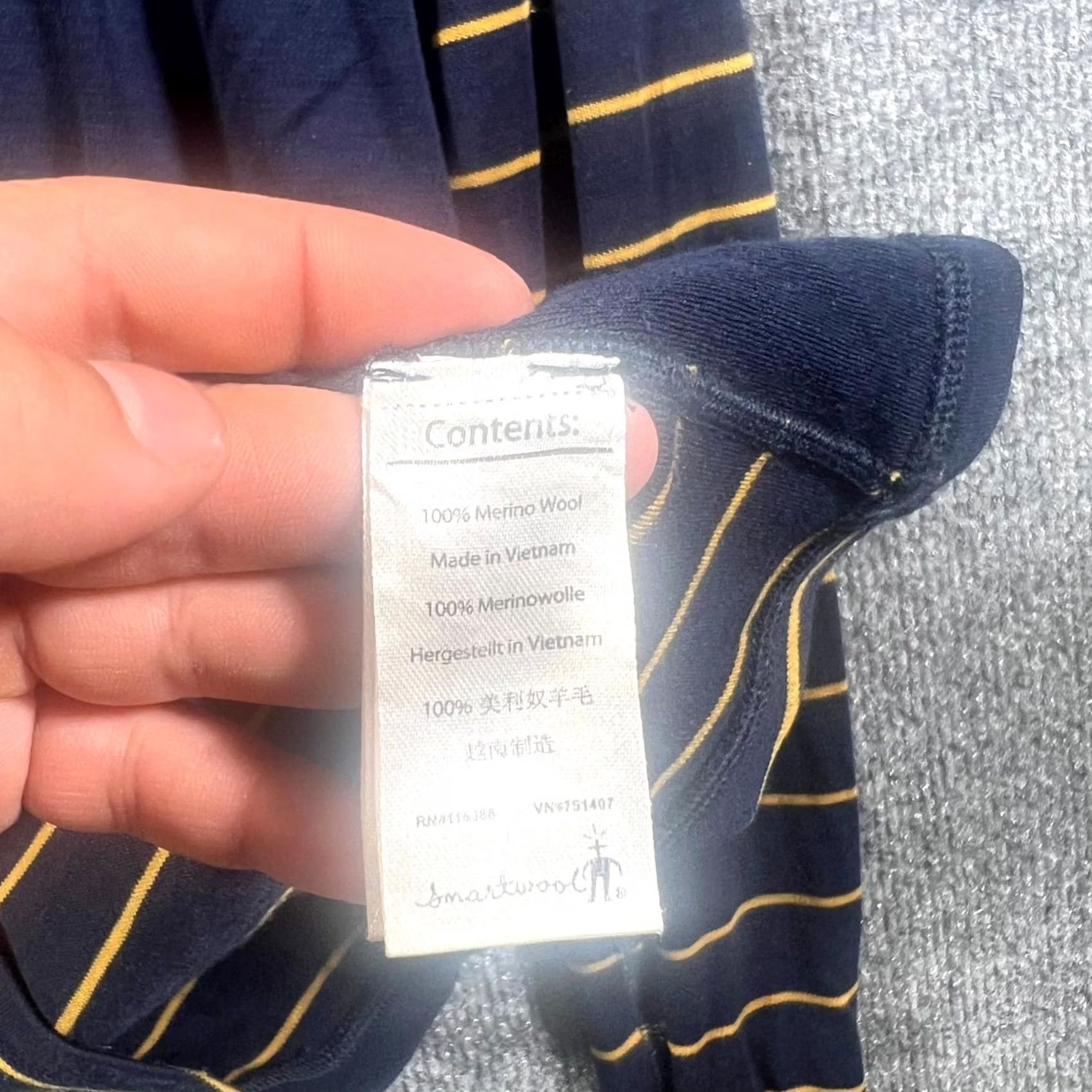 Smartwool SmartWool Base Layer Top Mens Medium Blue Striped Merino Wool Thermal Running Size US M / EU 48-50 / 2 - 7 Thumbnail