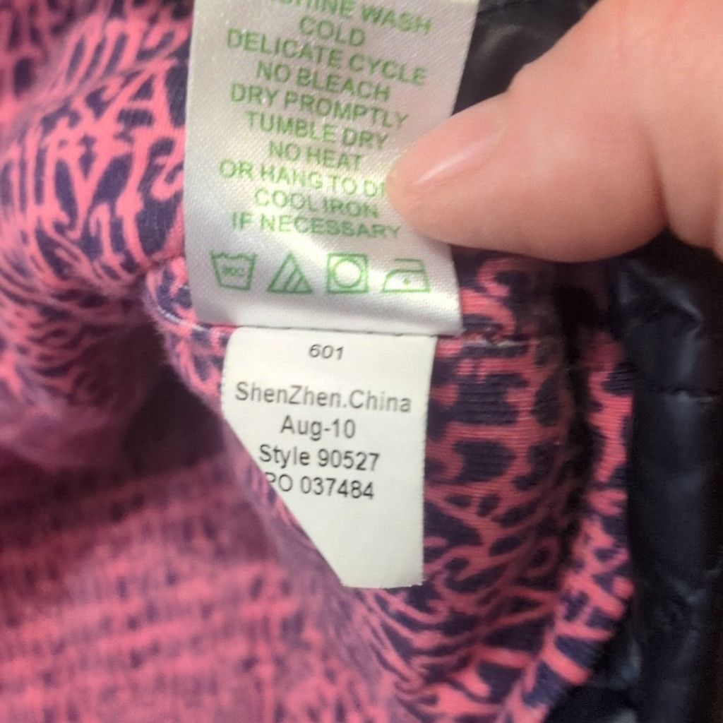 Lilly Pulitzer Lilly Pulitzer blue and pink quilted vest size XL Size XL / US 12-14 / IT 48-50 - 5 Thumbnail