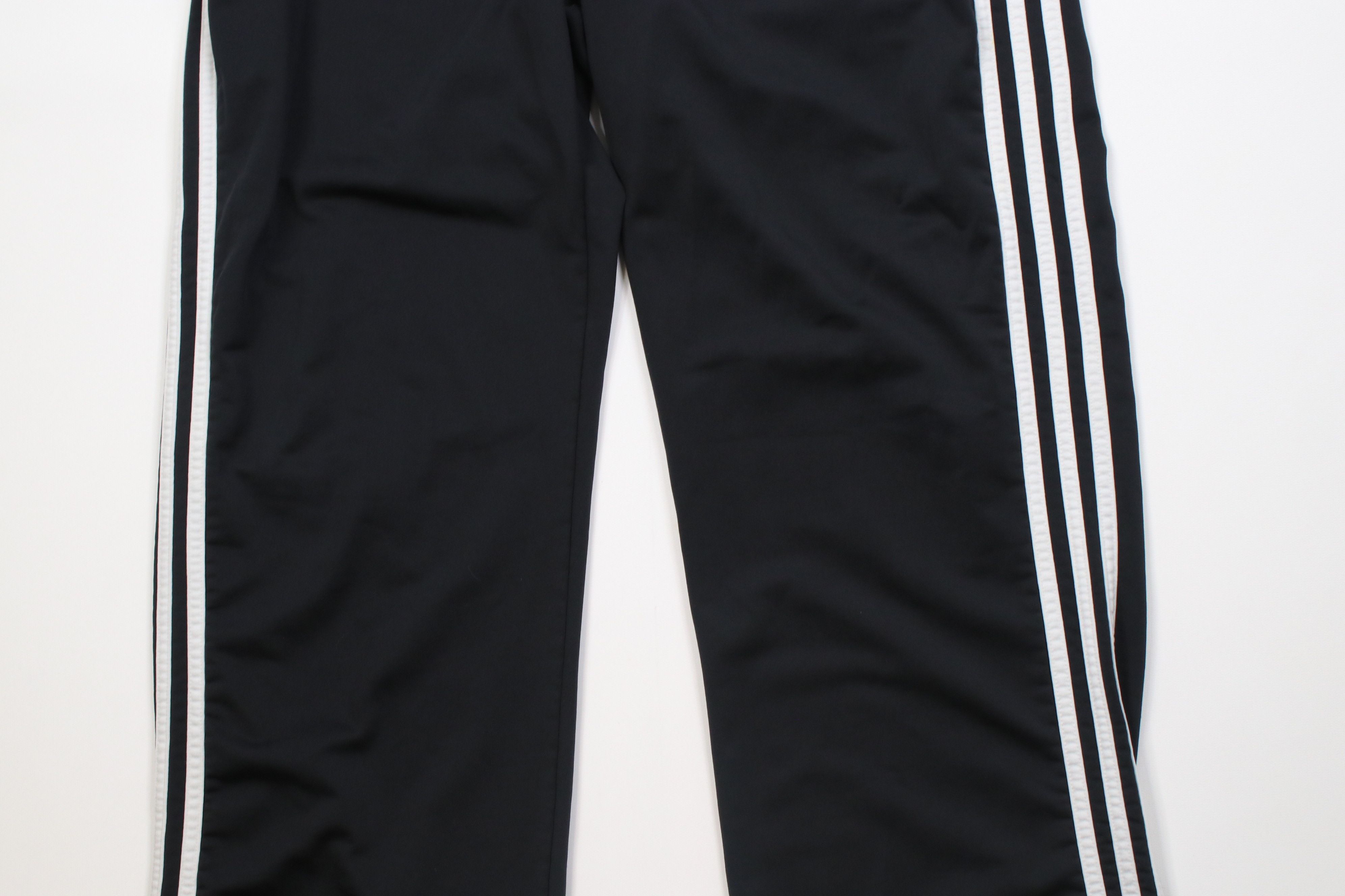 Adidas Vintage Y2K 2005 Adidas Wide Leg Sweatpants Pants Black Size US 34 / EU 50 - 3 Thumbnail