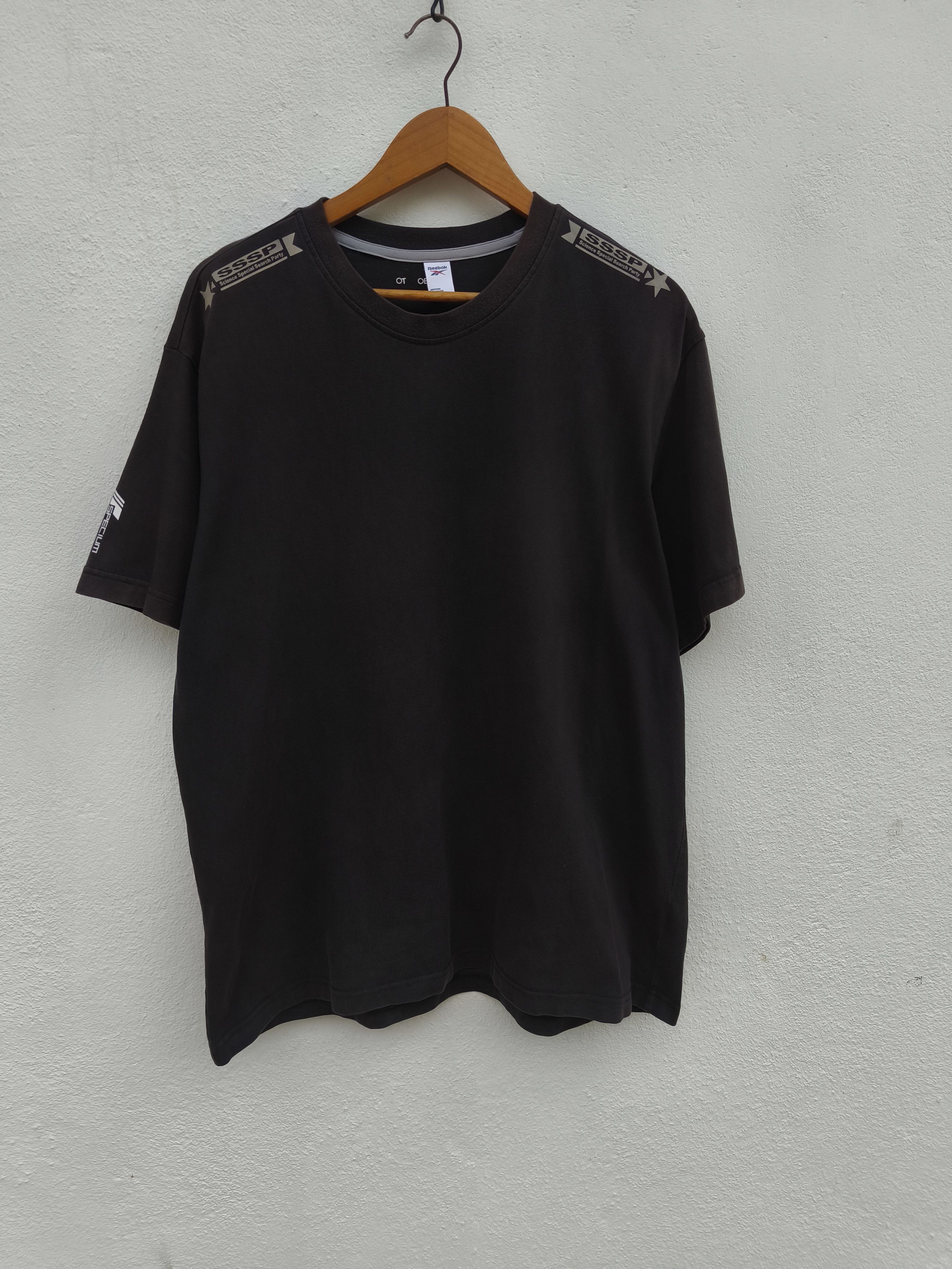 Reebok 🔥 Vintage Reebok t shirt sun faded tees Size US L / EU 52-54 / 3 - 4 Thumbnail