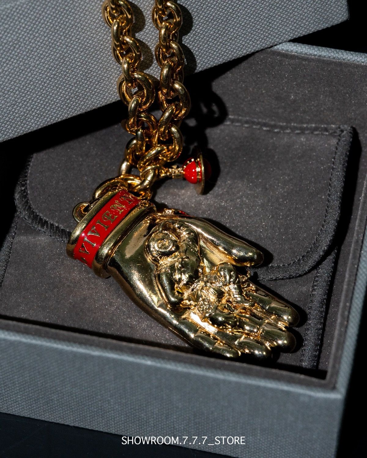 Vivienne Westwood Vivienne Westwood Monkey Pendant Necklace Size ONE SIZE - 2 Thumbnail