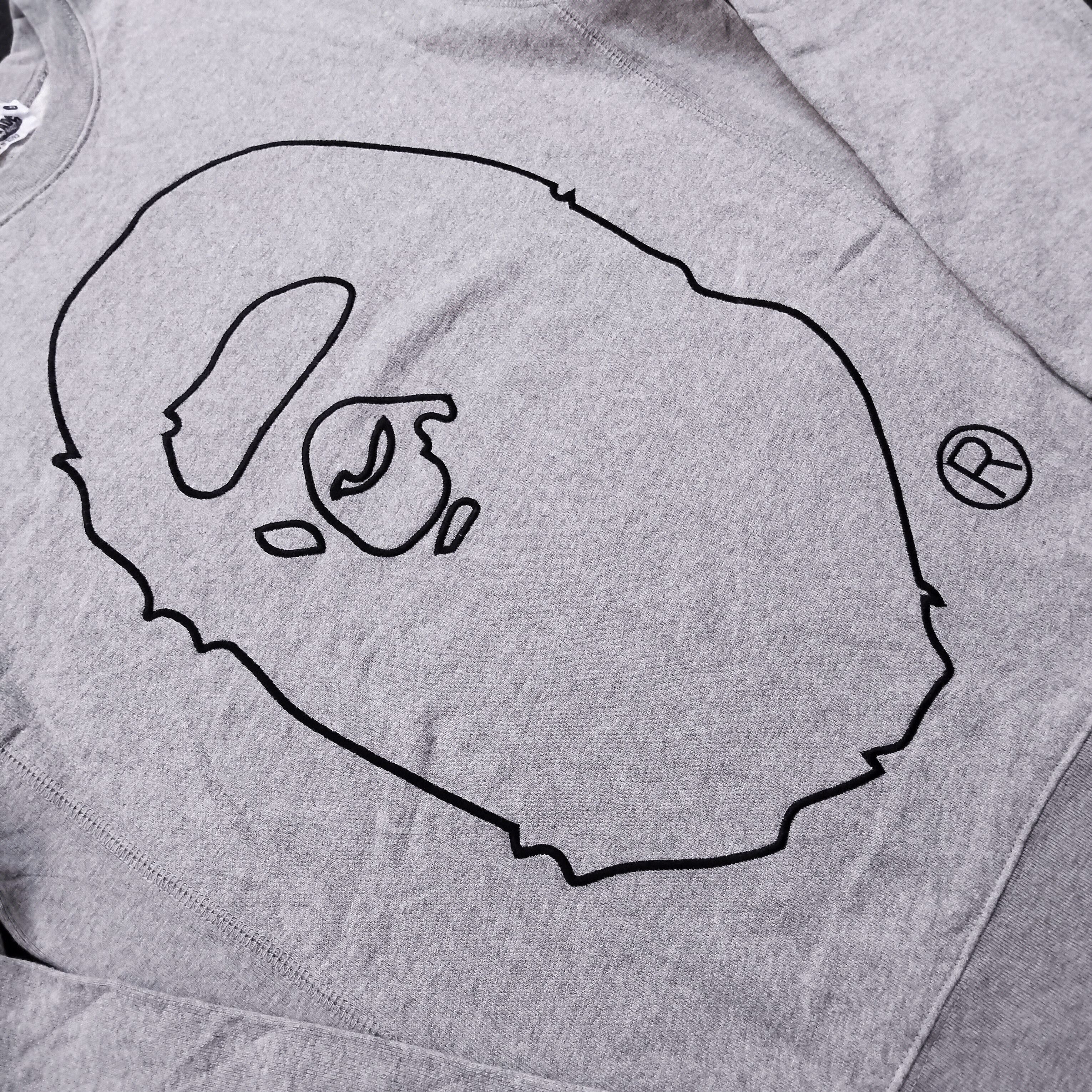 Bape 2014 Bape Embriodery Ape Head Crewneck Size US M / EU 48-50 / 2 - 2 Thumbnail