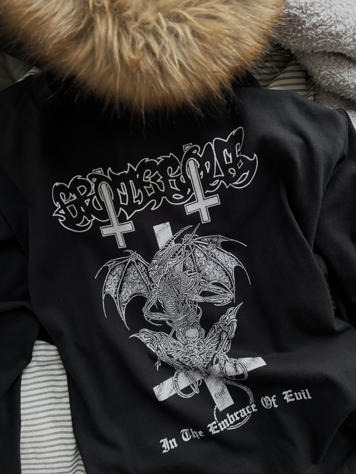 Band Tees vintage grotesque band shirt long sleeve Size US M / EU 48-50 / 2 - 8 Thumbnail