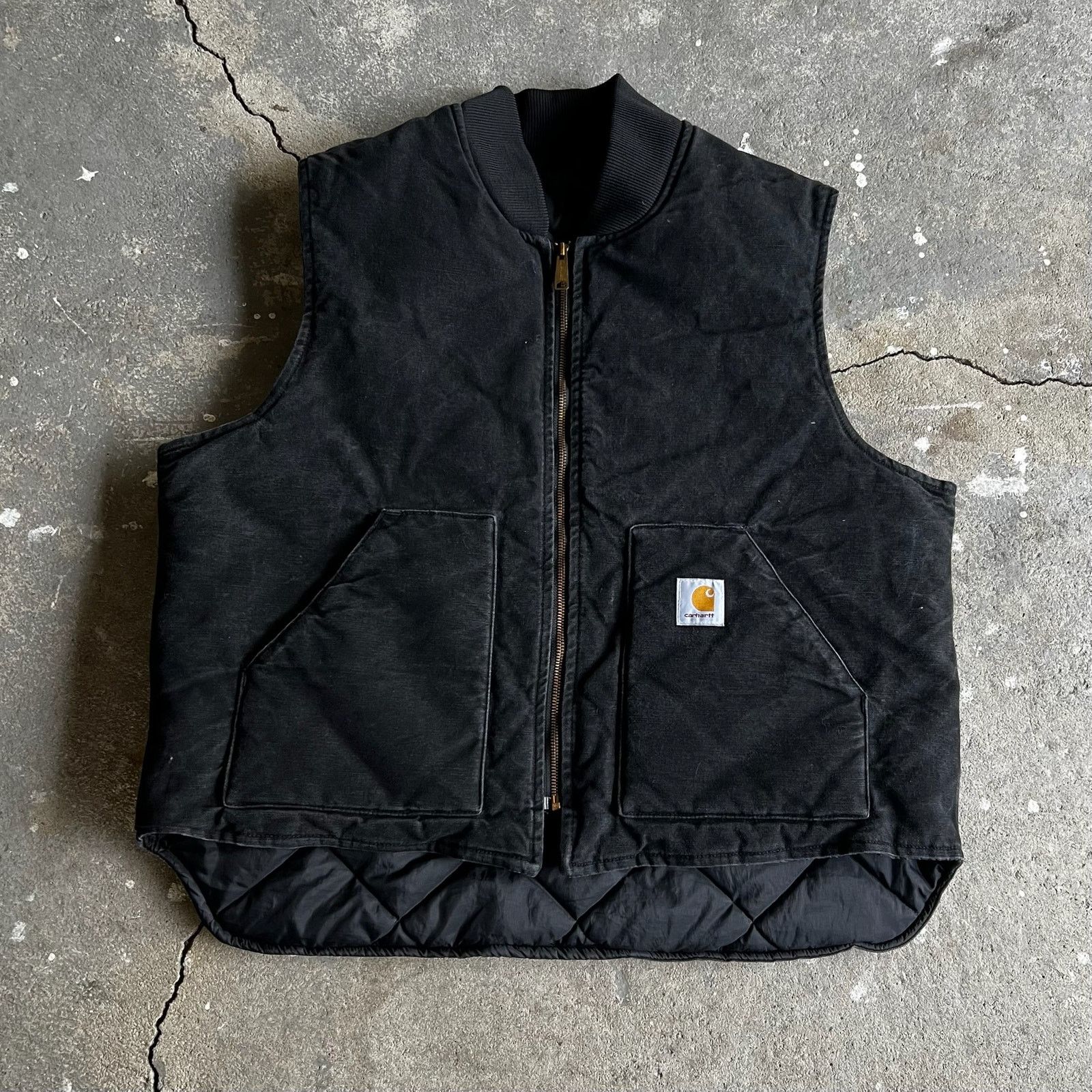 Carhartt × Vintage Carhartt black quilt lined work wear vest Size US L / EU 52-54 / 3 - 1 Thumbnail