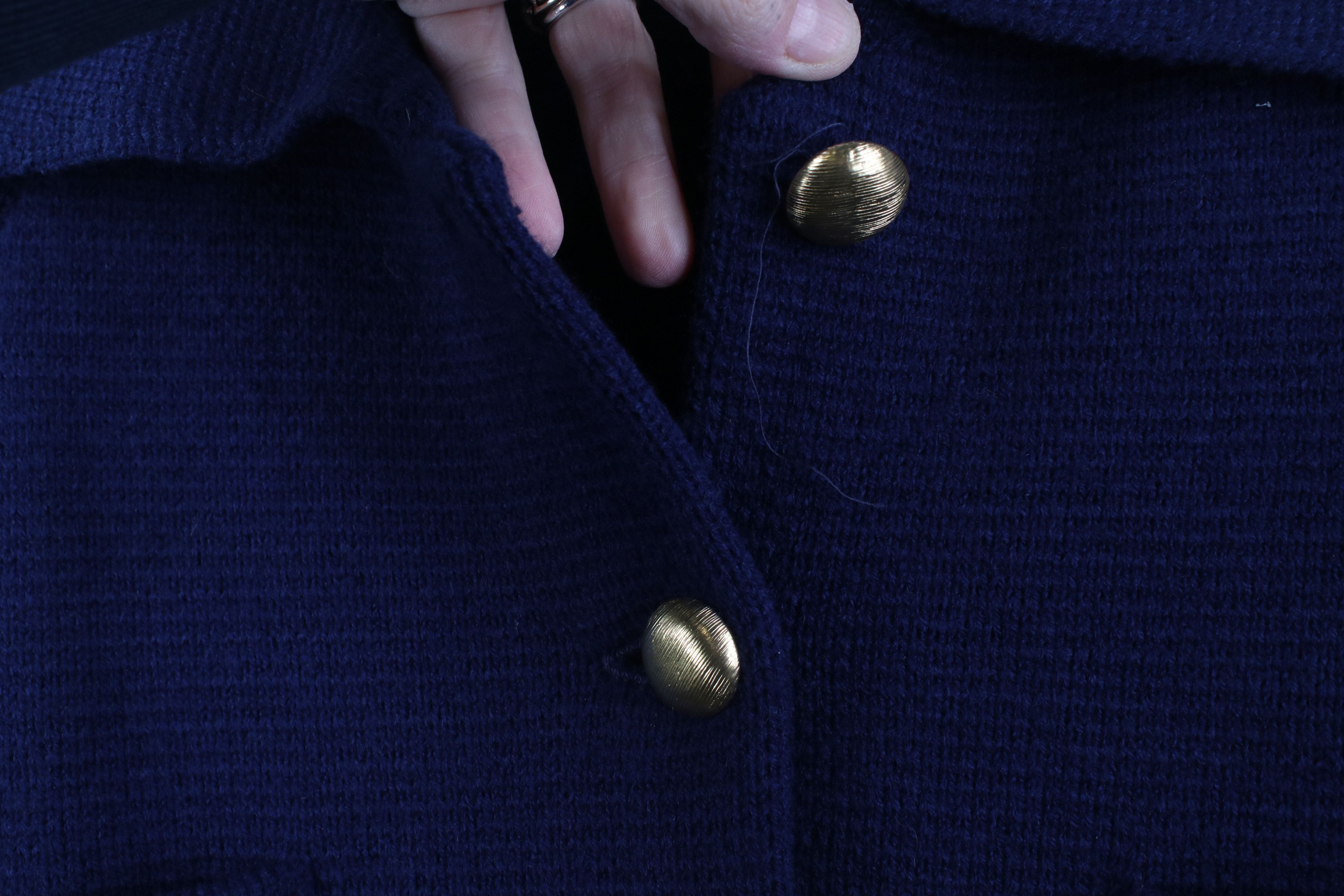 Vintage Vintage 70s Streetwear Ribbed Knit Collared Cardigan Sweater Size XS / US 0-2 / IT 36-38 - 4 Thumbnail