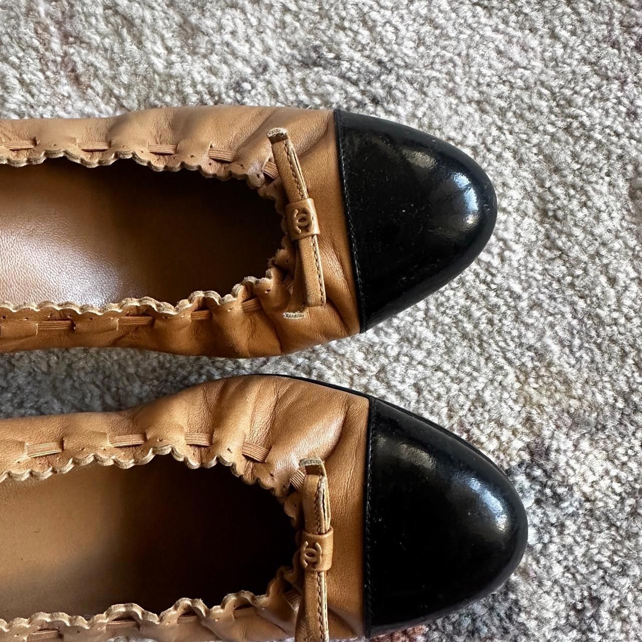 Chanel Chanel Two Tone Ballet Flat Heels Size US 7 / IT 37 - 4 Thumbnail