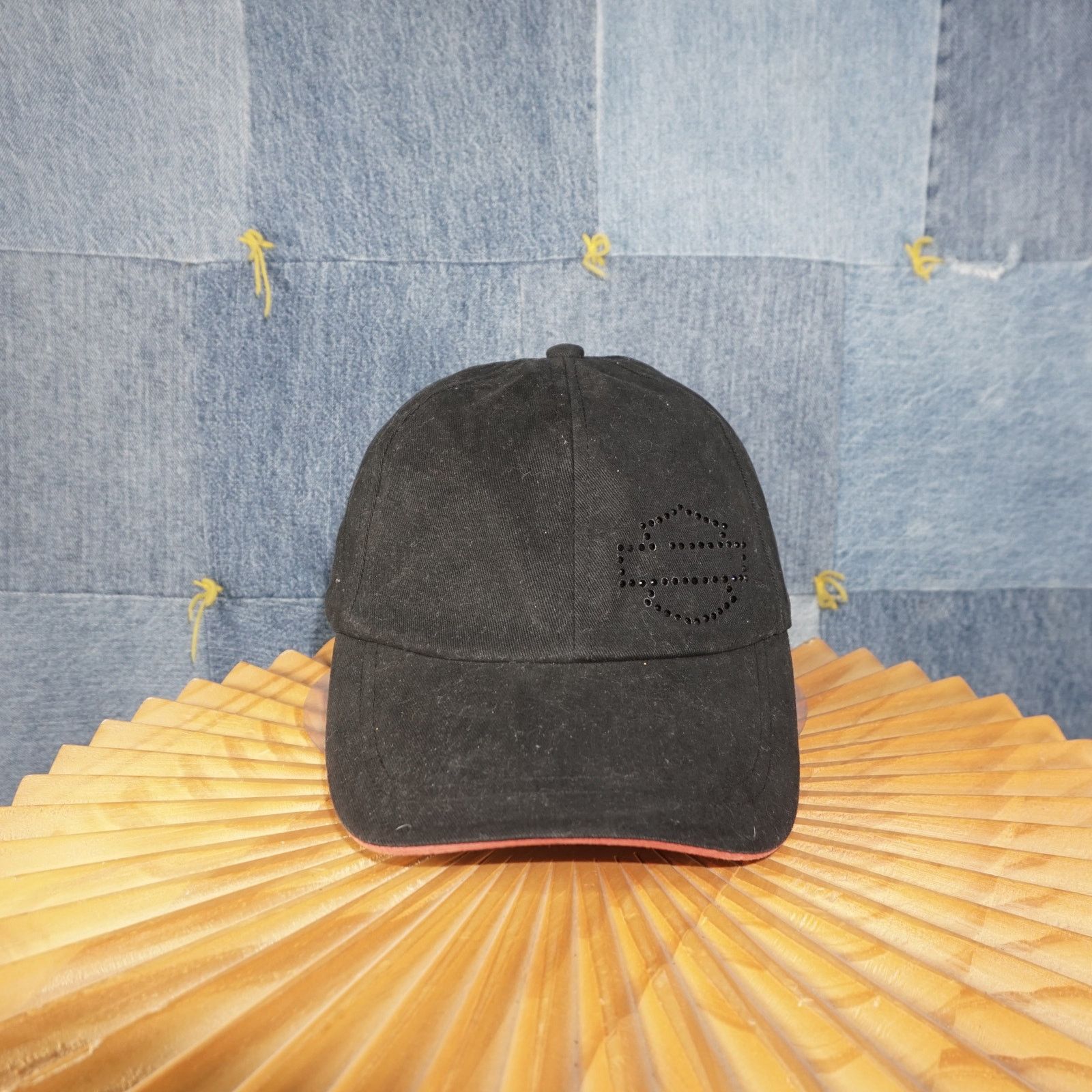 Harley Davidson OSFA - Vintage / Y2K Blked Out Harley W/ Back Embroidery Hat Size ONE SIZE - 1 Thumbnail