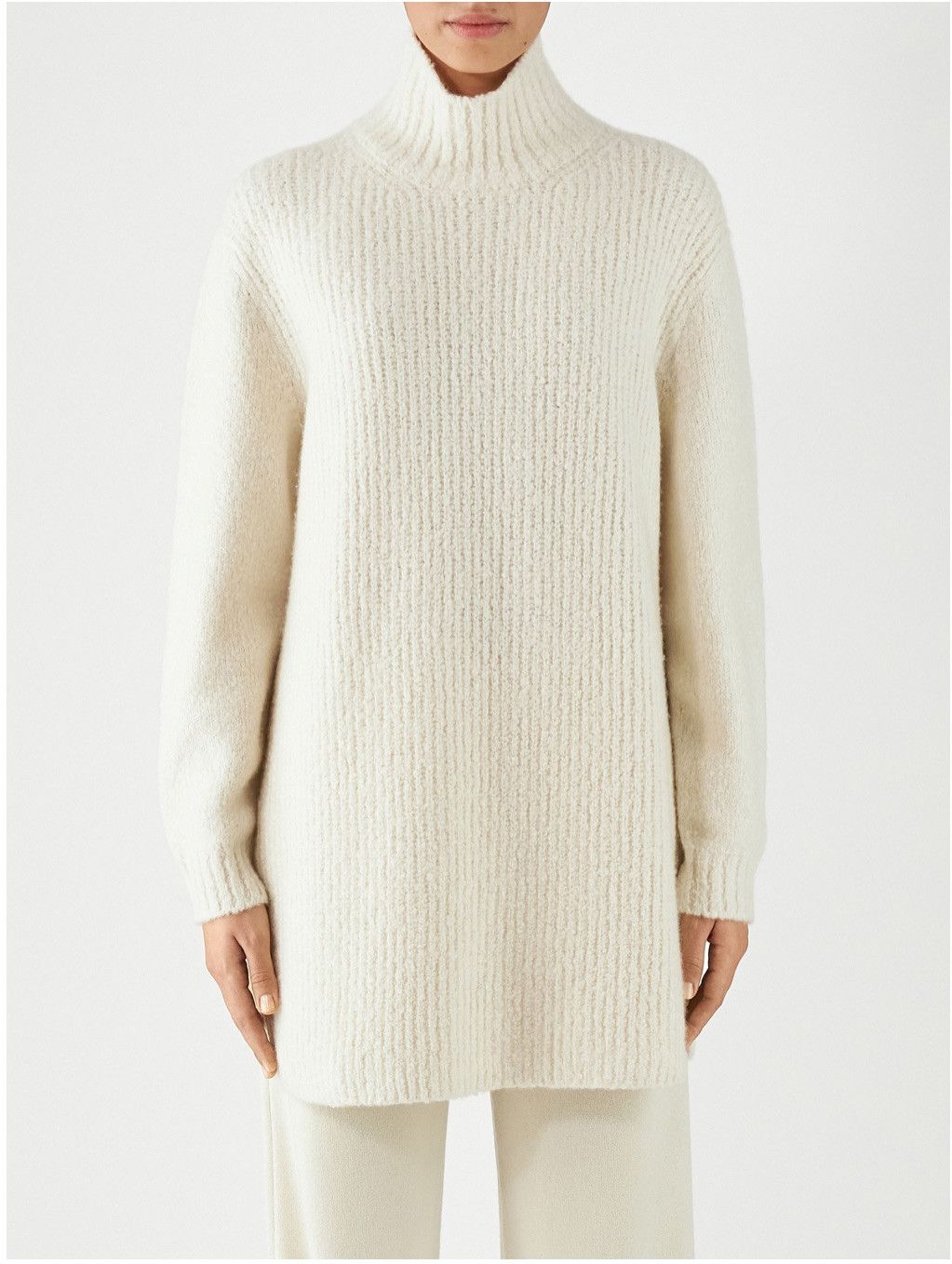 o1srvl11e0125 Monte Bianco Turtleneck Sweater in Ivory