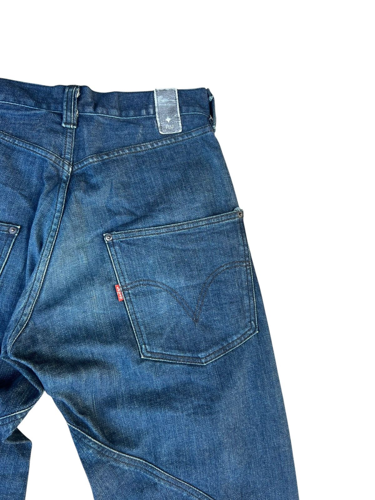 Japanese Brand × Levi's × Vintage Vintage 2006 Levi’s Flu Japan Baggy Denim Jeans Size US 30 / EU 46 - 19 Thumbnail
