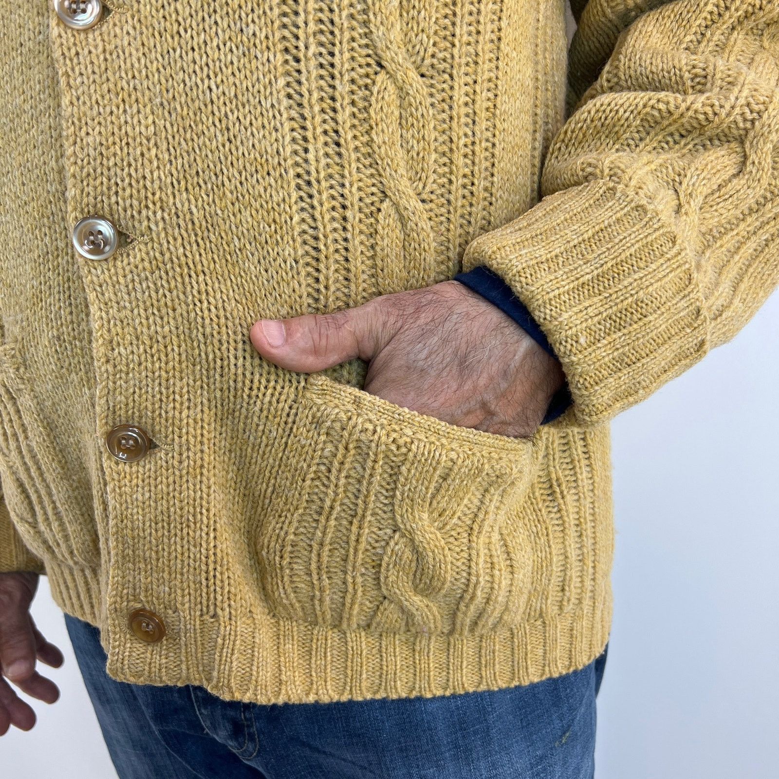 Vintage Vintage Alan Paine Shetland Wool Cable Knit Cardigan Tan Size US M / EU 48-50 / 2 - 2 Thumbnail